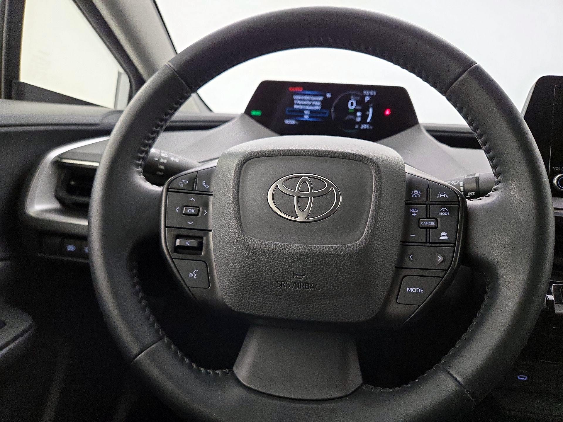 Thumbnail: 2023 Toyota Prius - 10