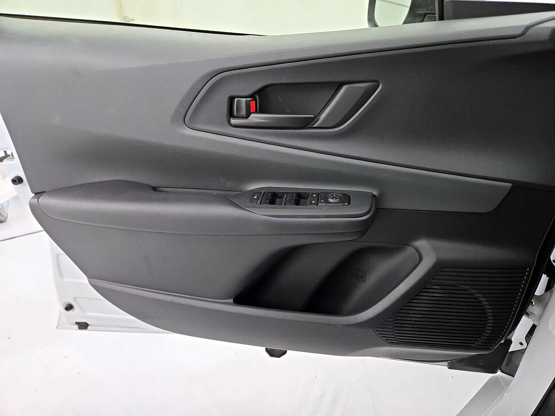 Thumbnail: 2023 Toyota Prius - 12