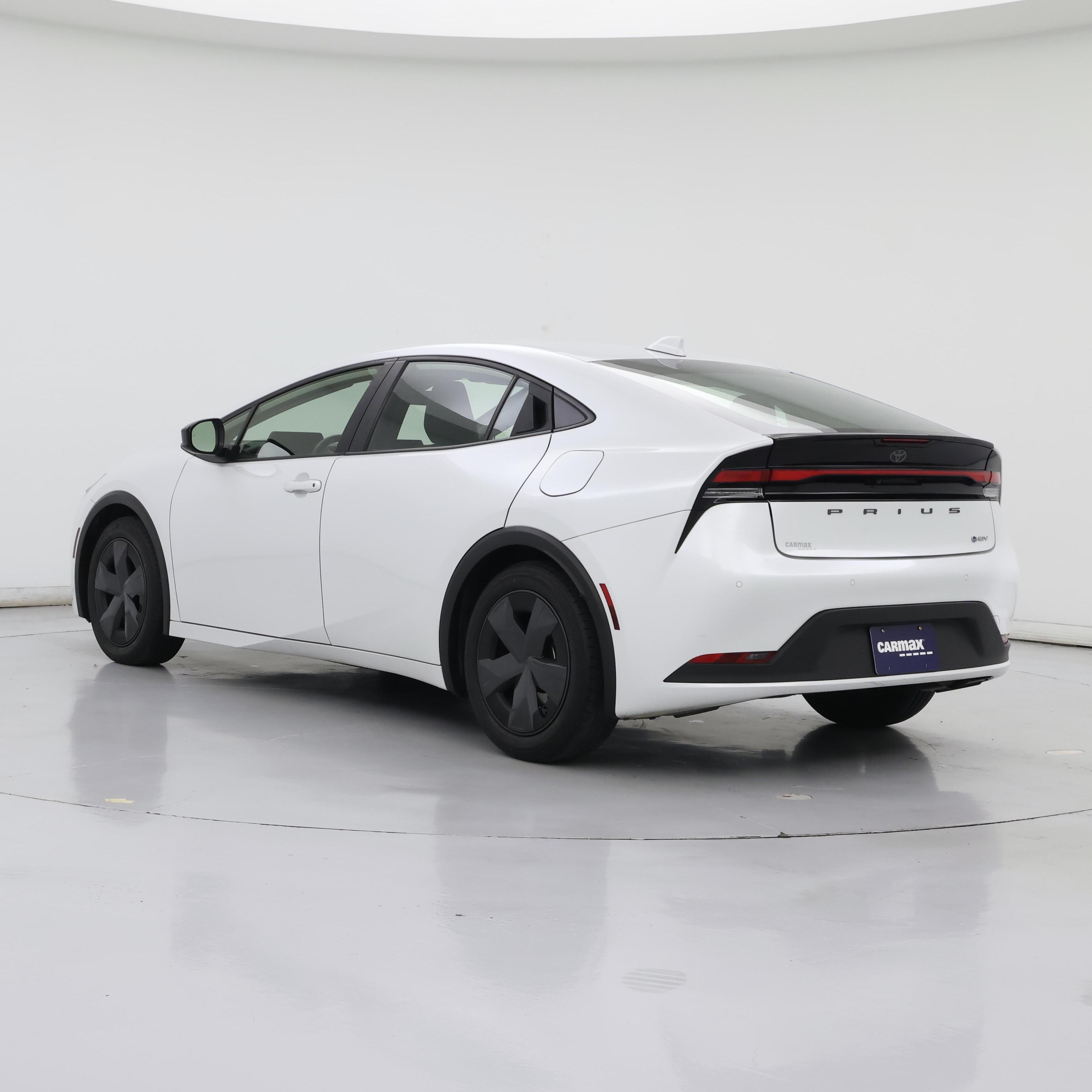 Thumbnail: 2023 Toyota Prius - 2