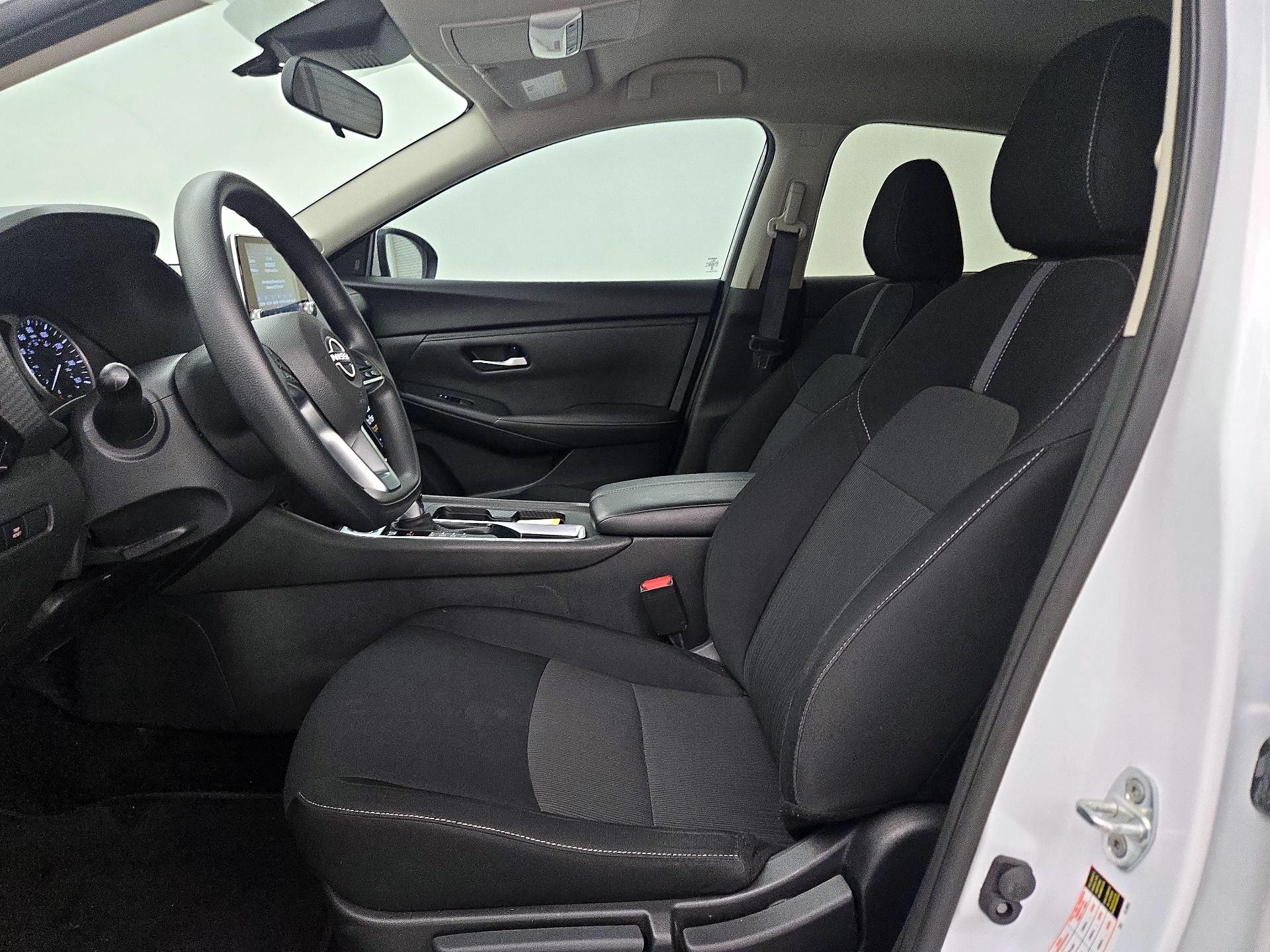 Thumbnail: 2024 Nissan Sentra - 11