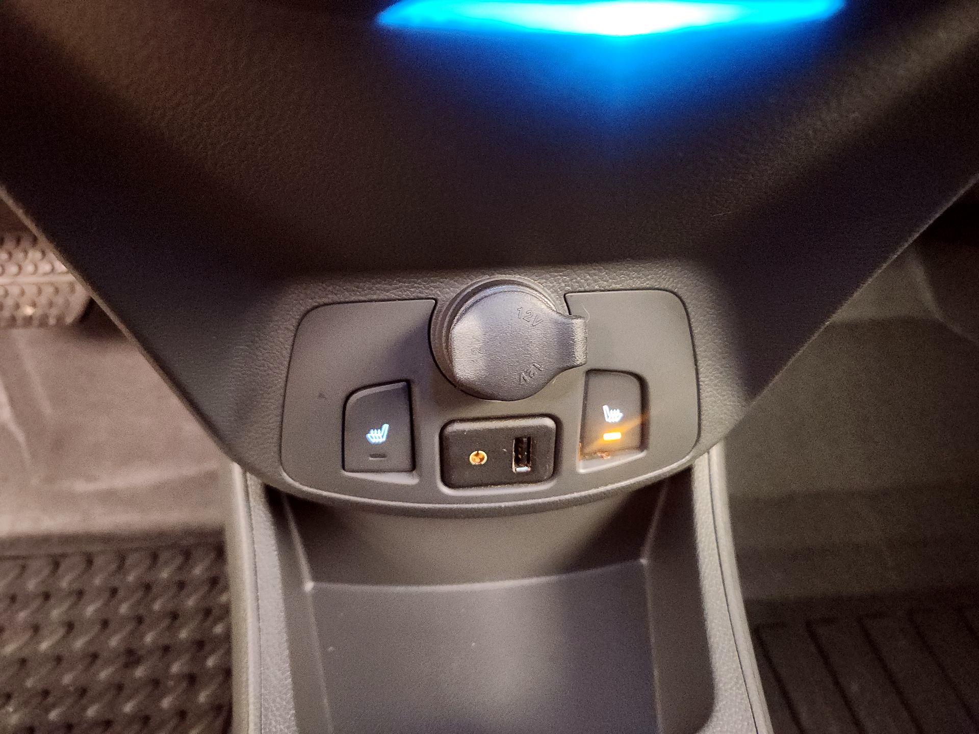 Thumbnail: 2015 Chevrolet Spark - 15