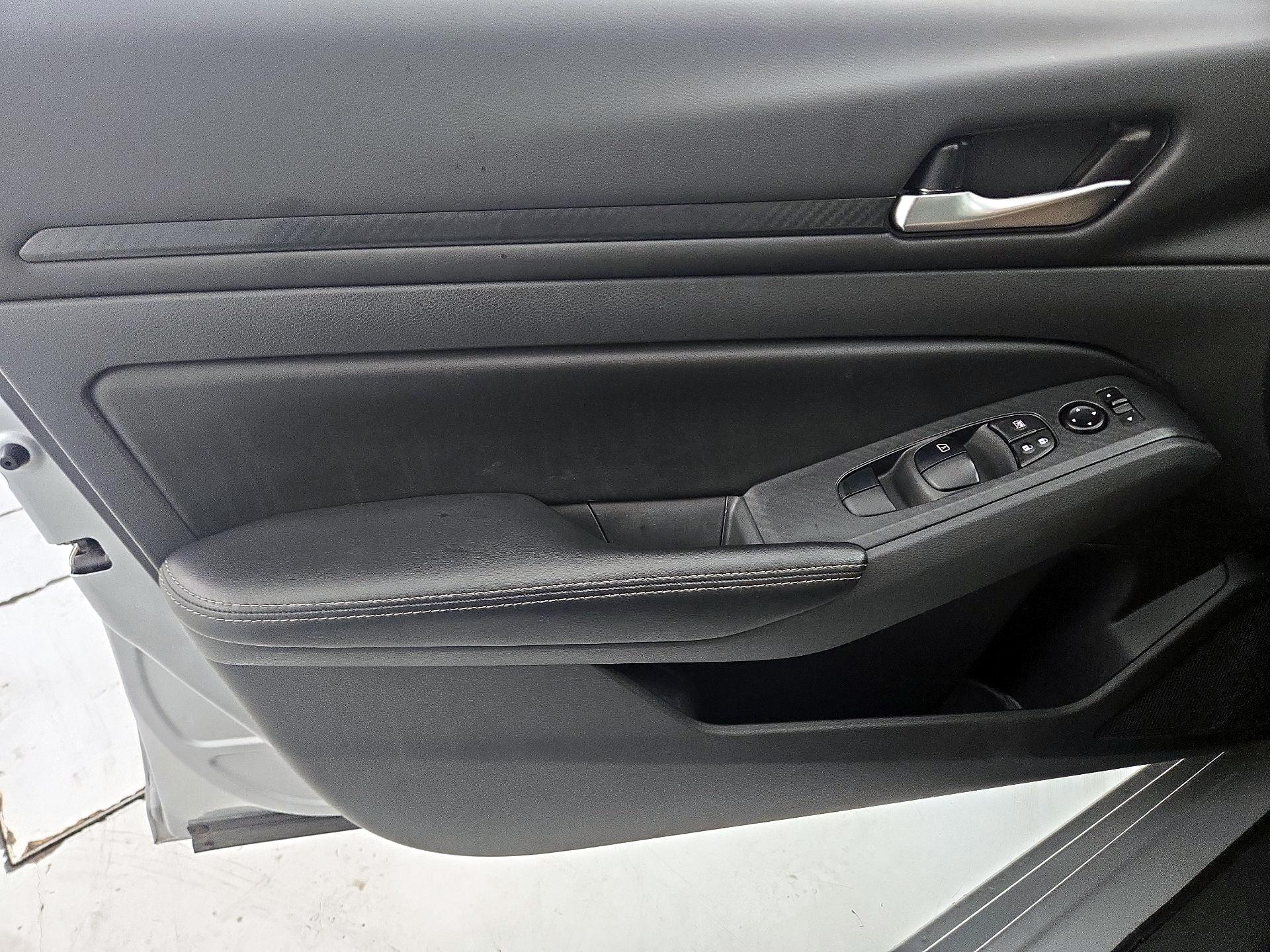 Thumbnail: 2024 Nissan Altima - 12