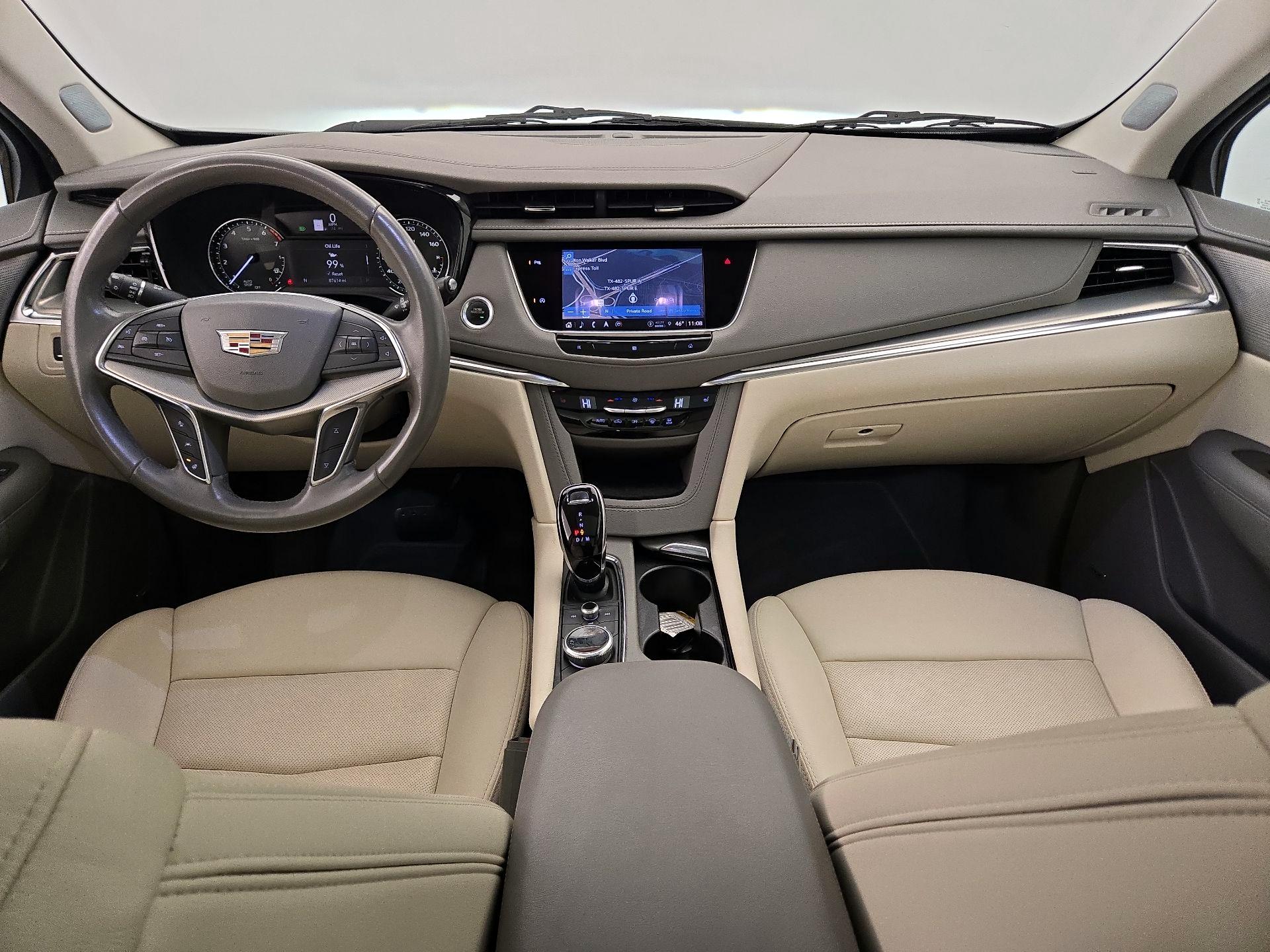 Thumbnail: 2021 Cadillac XT5 - 9