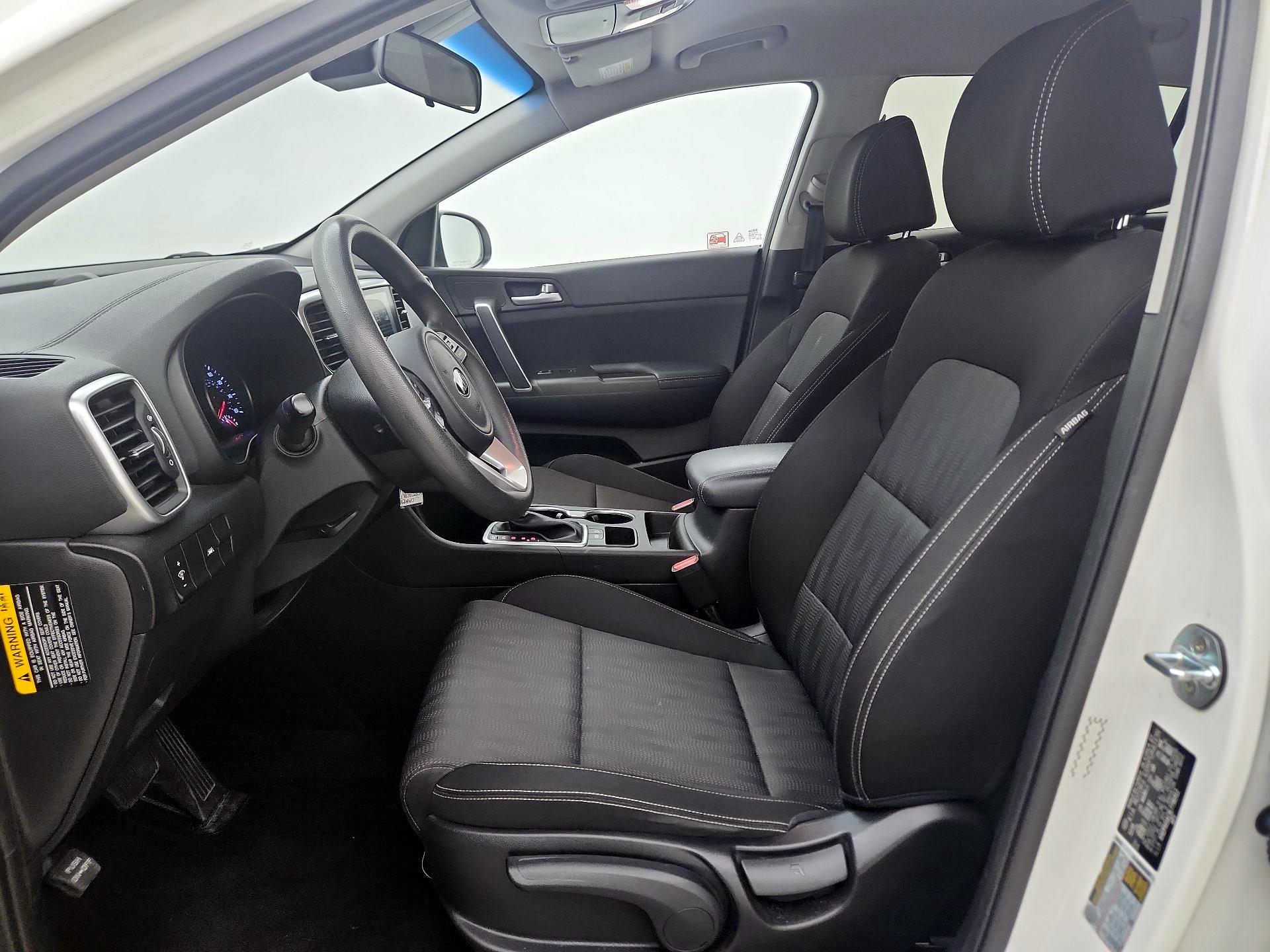 Thumbnail: 2020 Kia Sportage - 11