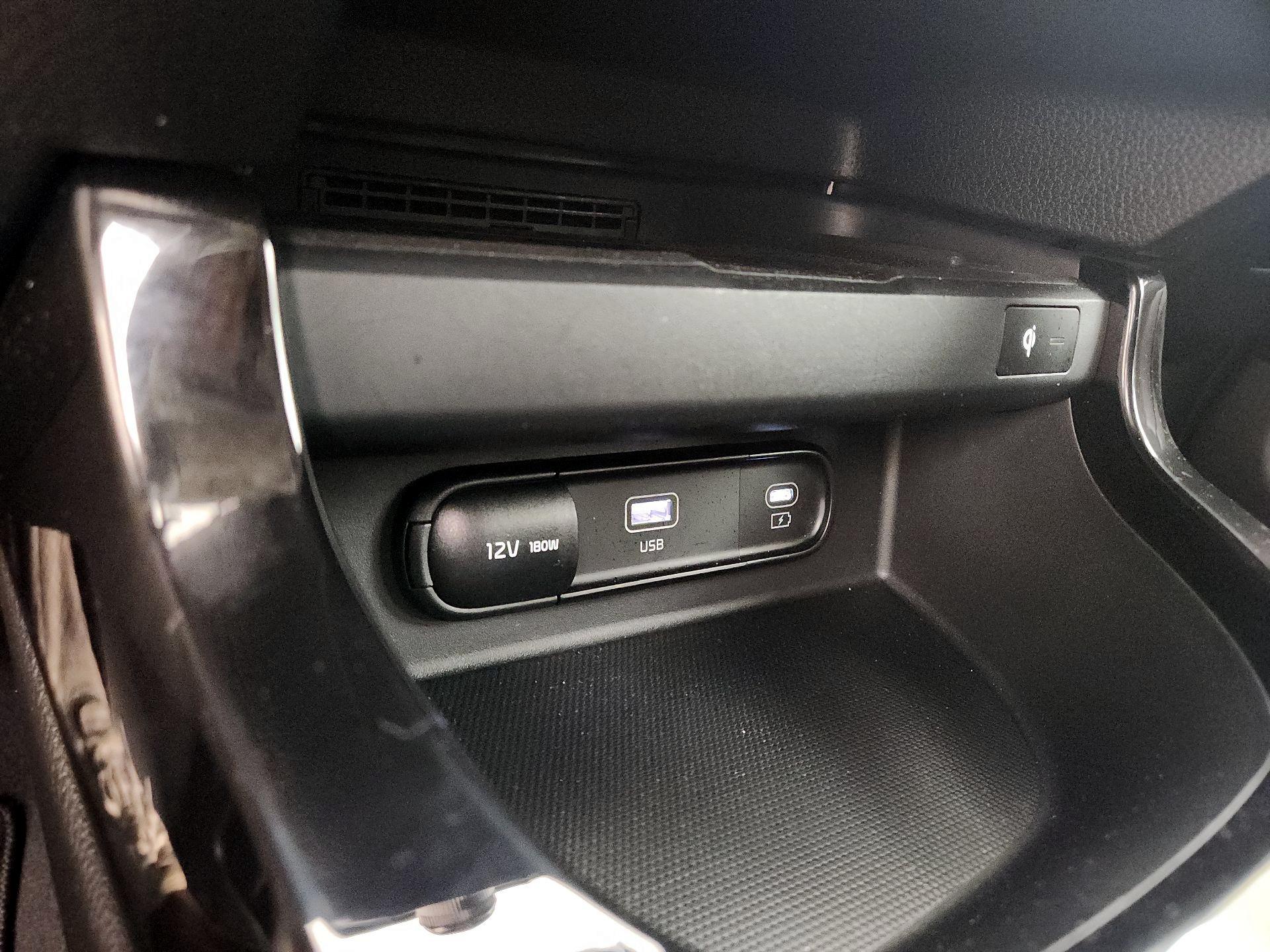 Thumbnail: 2024 Kia Seltos - 19