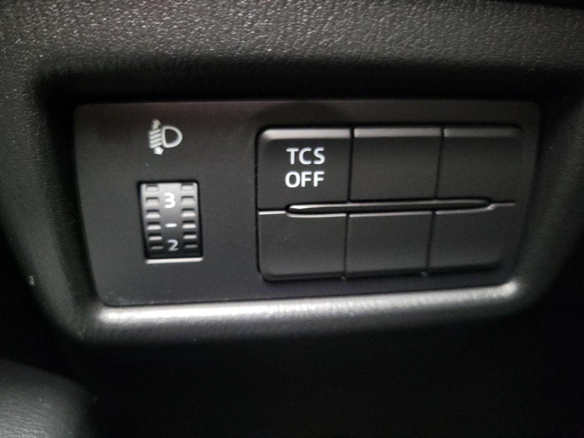 Thumbnail: 2018 Mazda CX-5 - 13