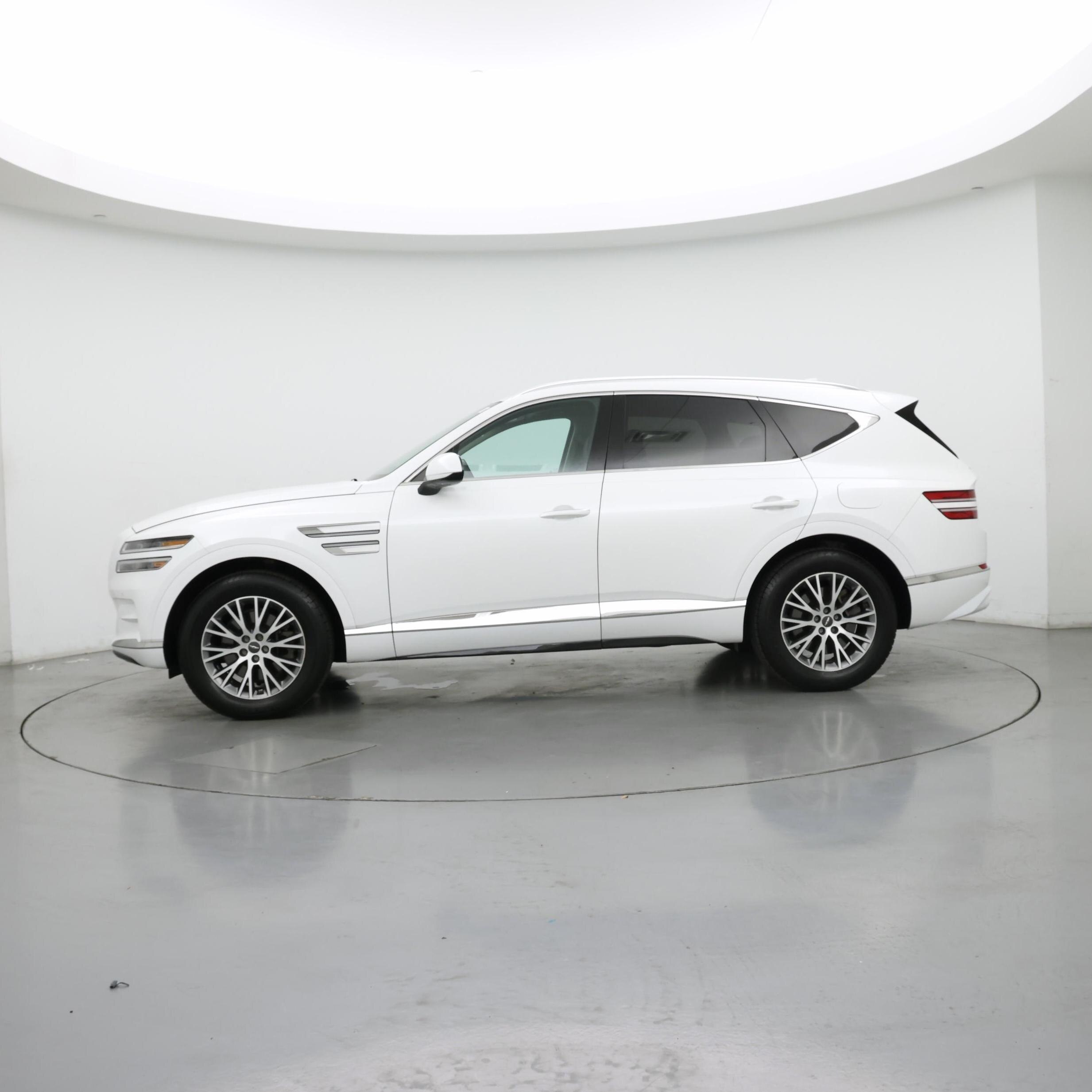 Thumbnail: 2021 Genesis GV80 - 3