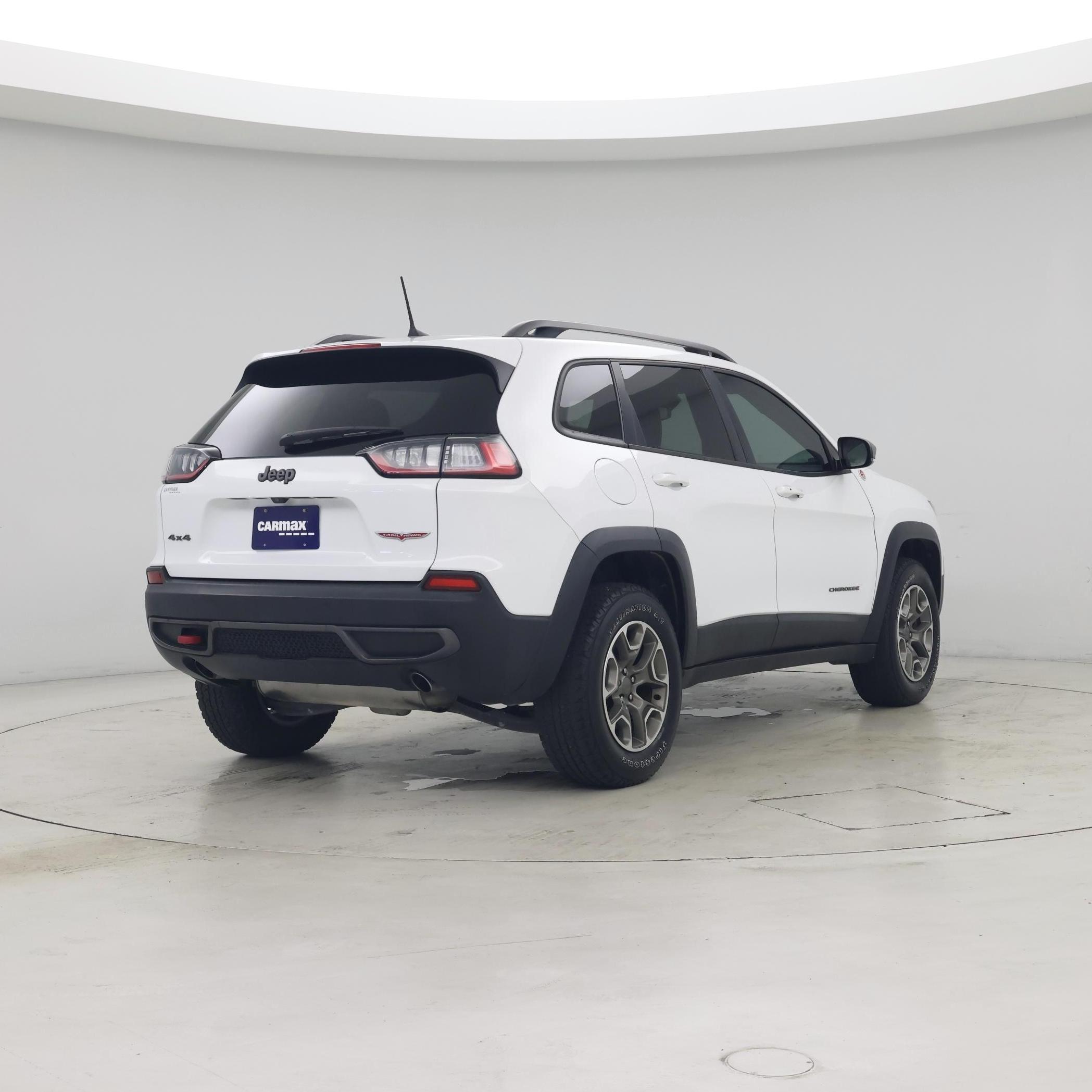 Thumbnail: 2020 Jeep Cherokee - 8