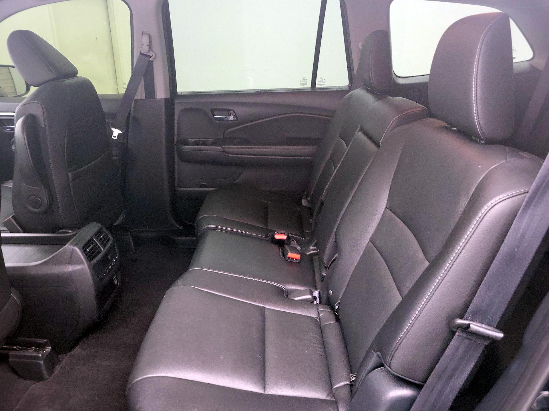 Thumbnail: 2021 Honda Pilot - 20