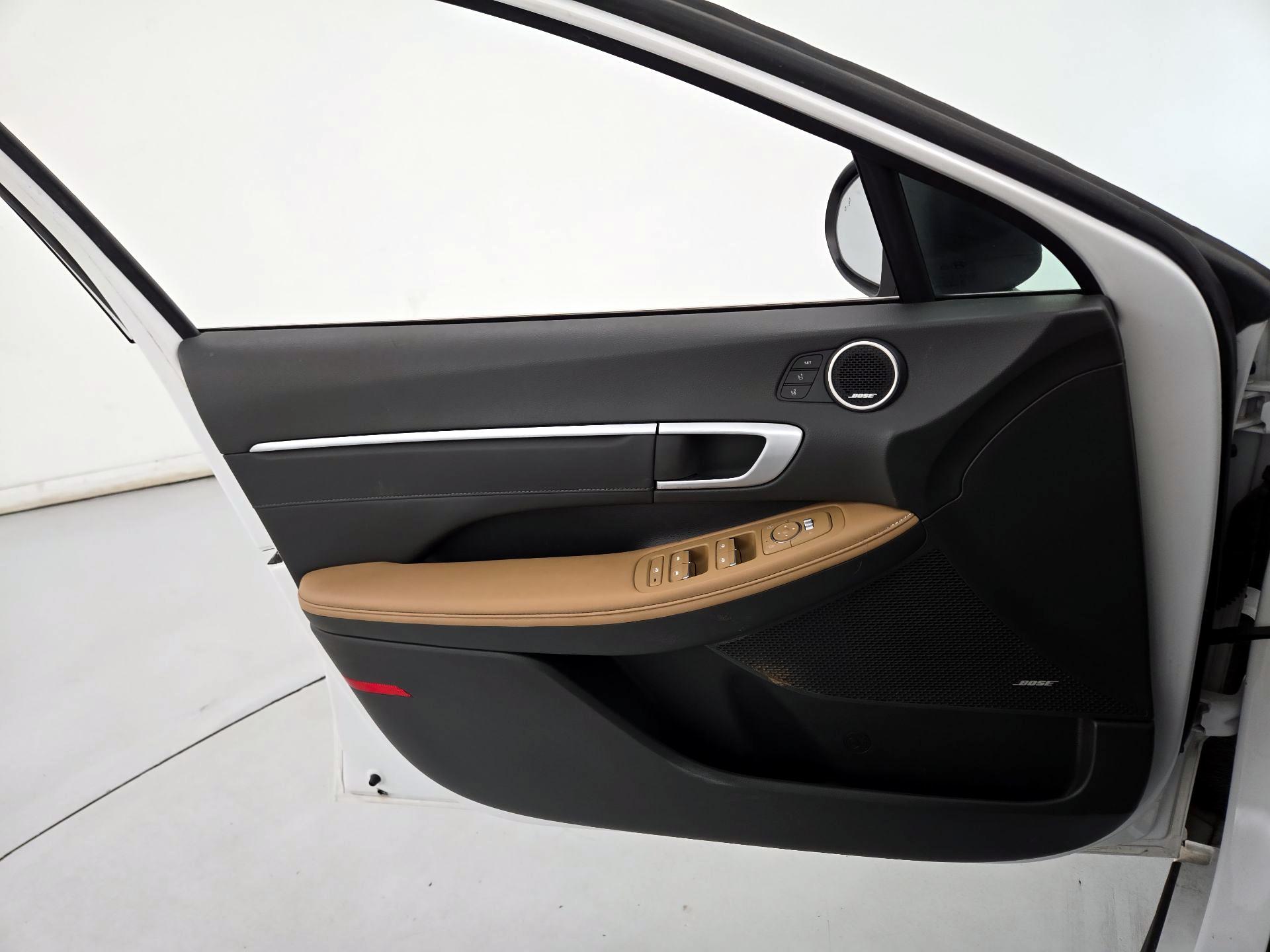 Thumbnail: 2021 Hyundai Sonata - 12