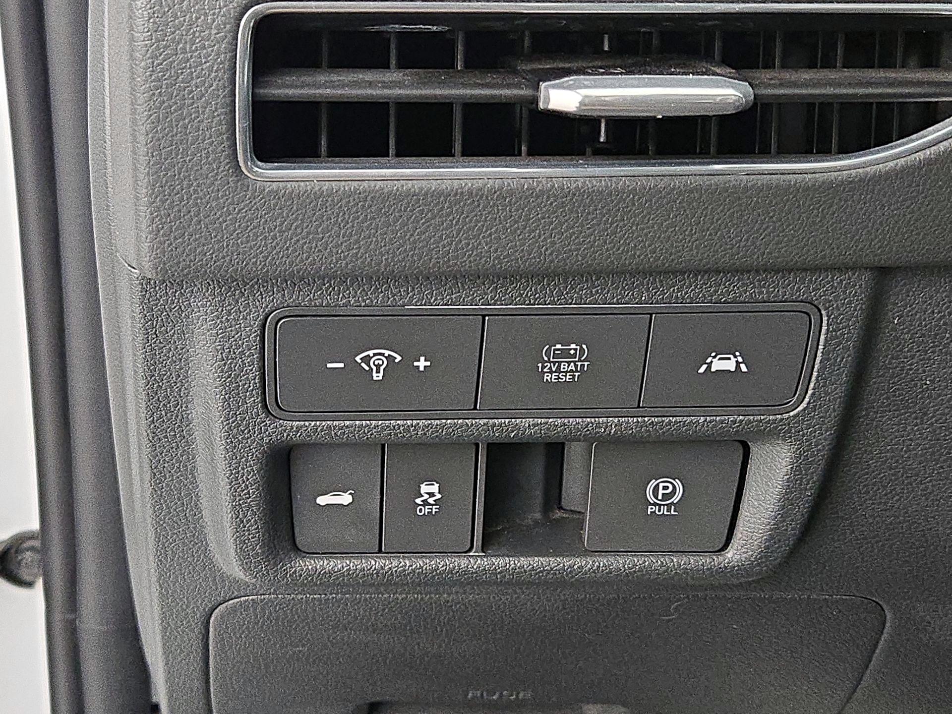 Thumbnail: 2021 Hyundai Sonata - 13