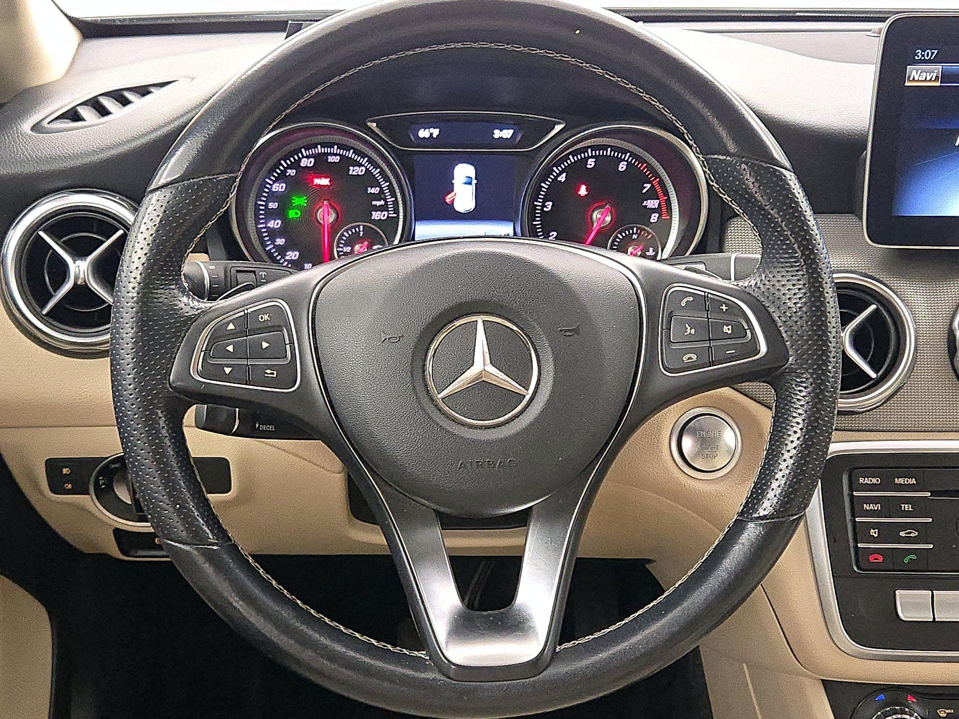 Thumbnail: 2019 Mercedes-Benz GLA - 10