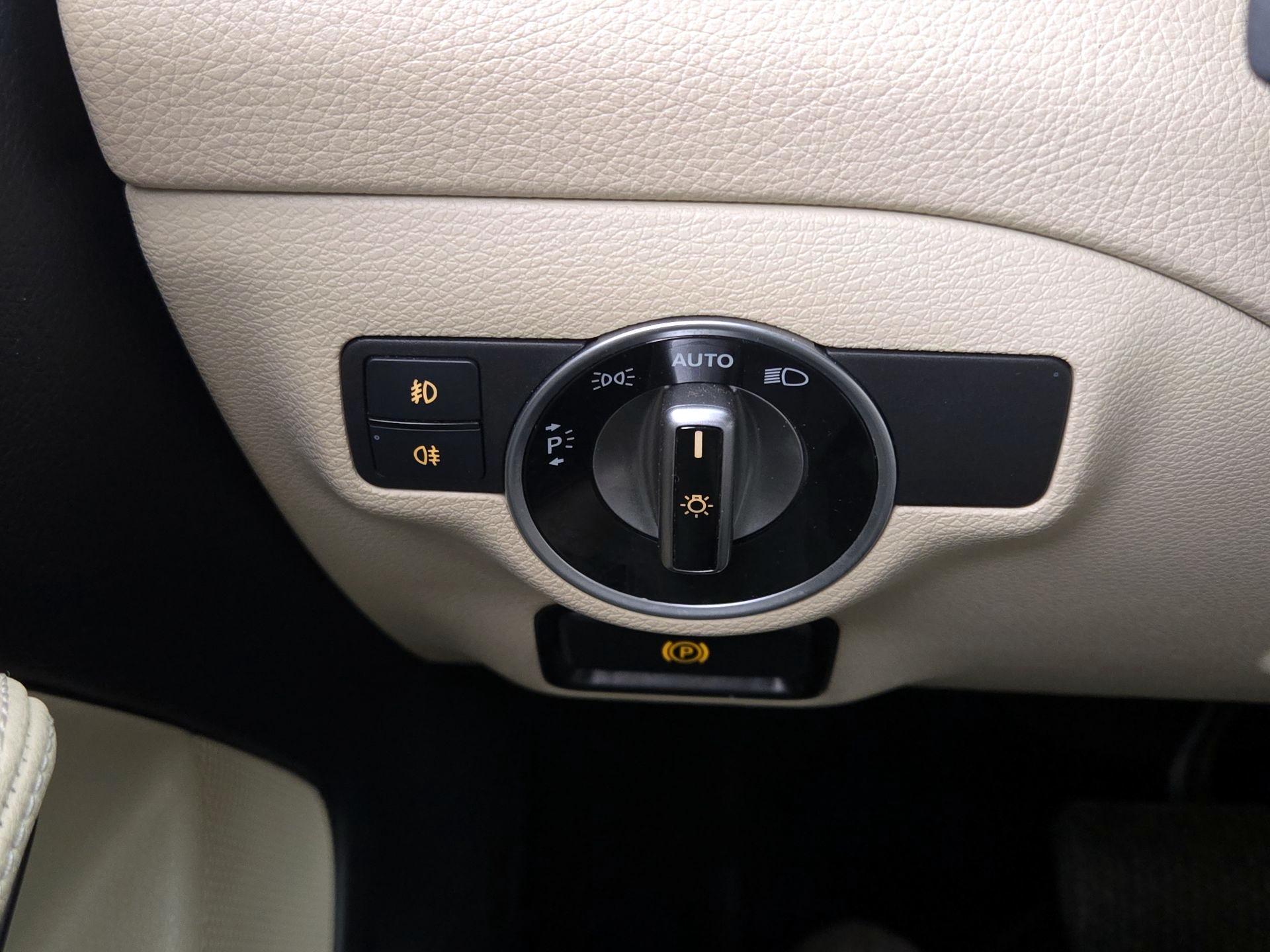 Thumbnail: 2019 Mercedes-Benz GLA - 13