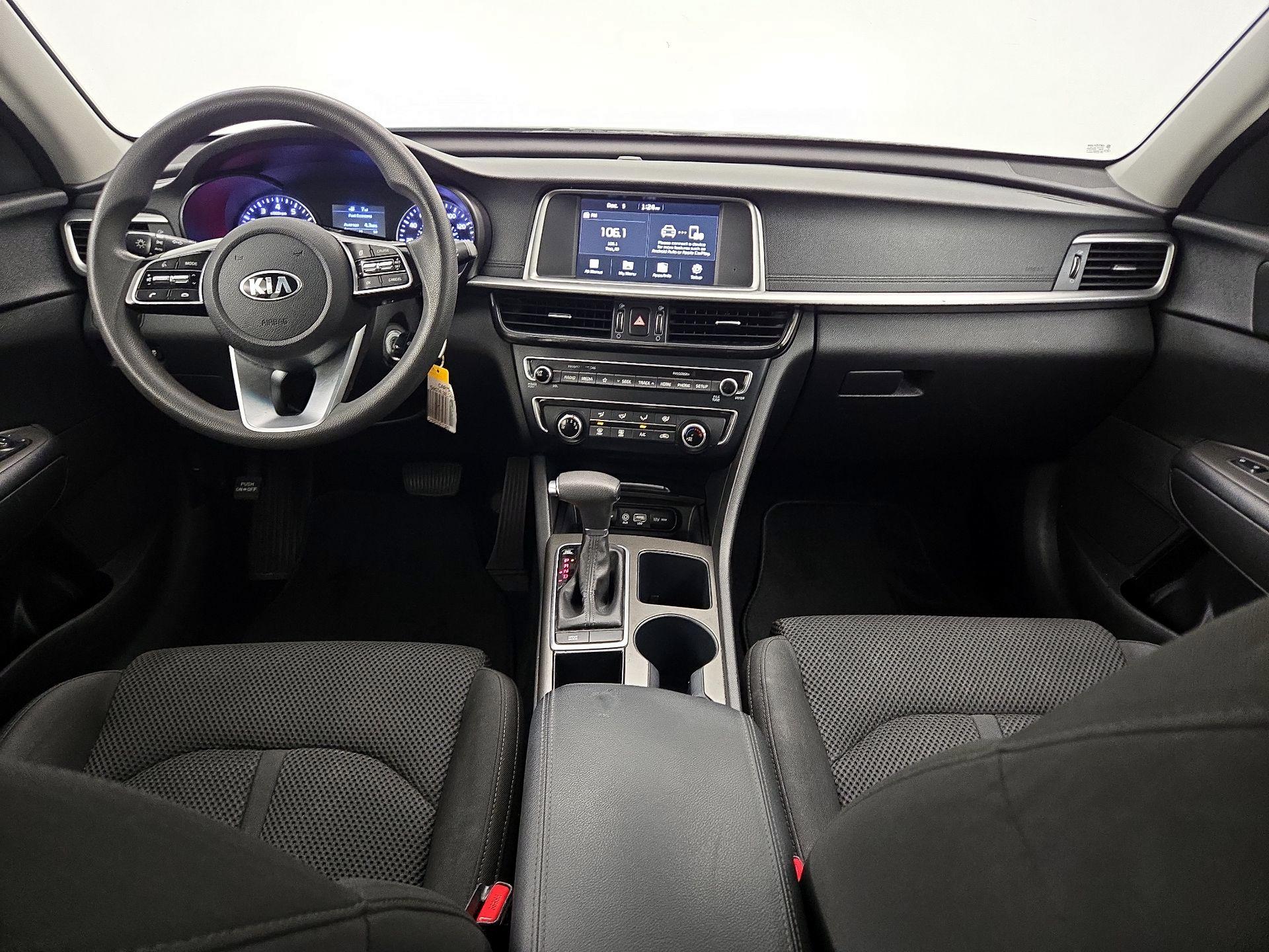 Thumbnail: 2020 Kia Optima - 9