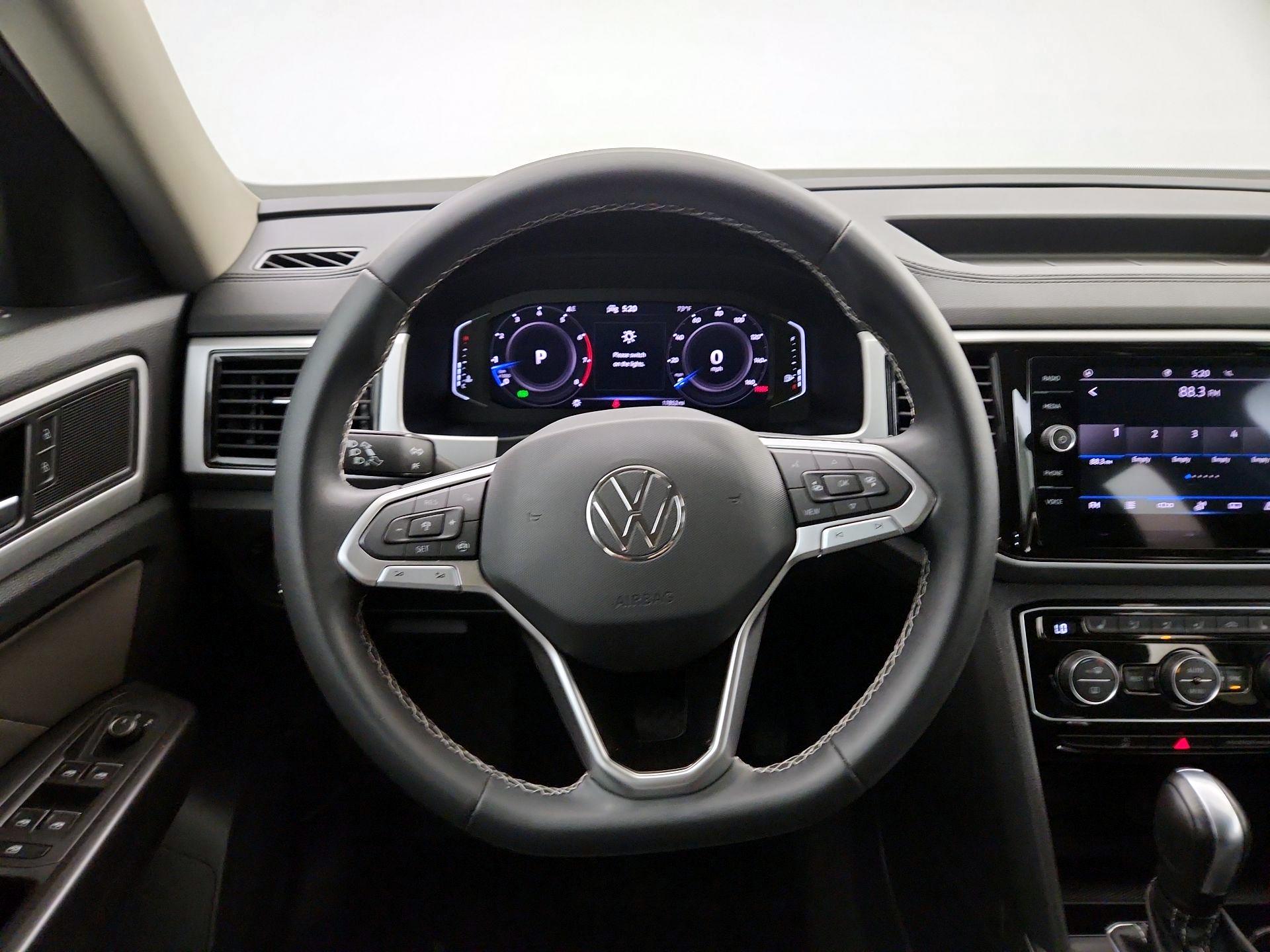 Thumbnail: 2022 Volkswagen Atlas - 10