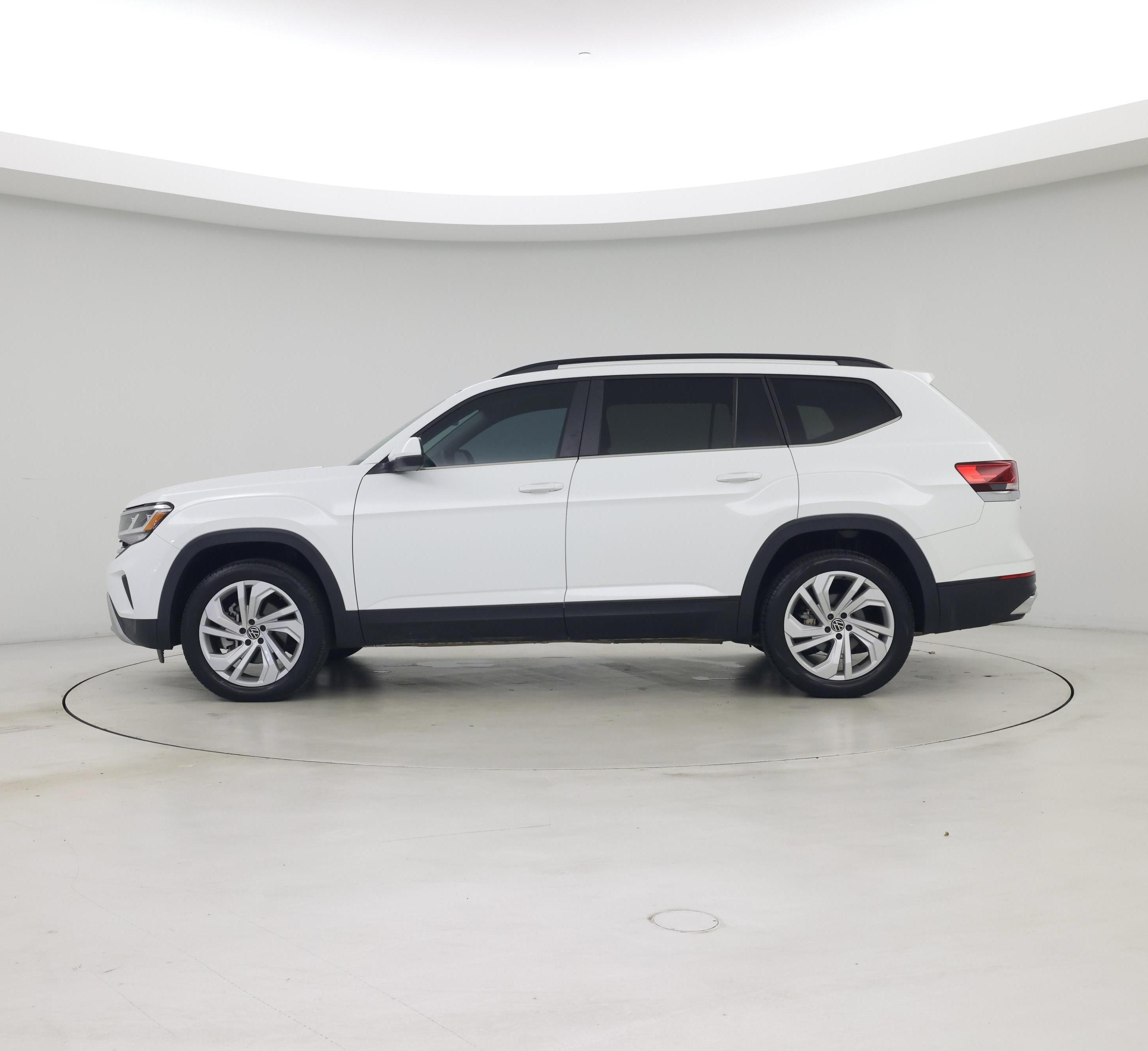 Thumbnail: 2022 Volkswagen Atlas - 3
