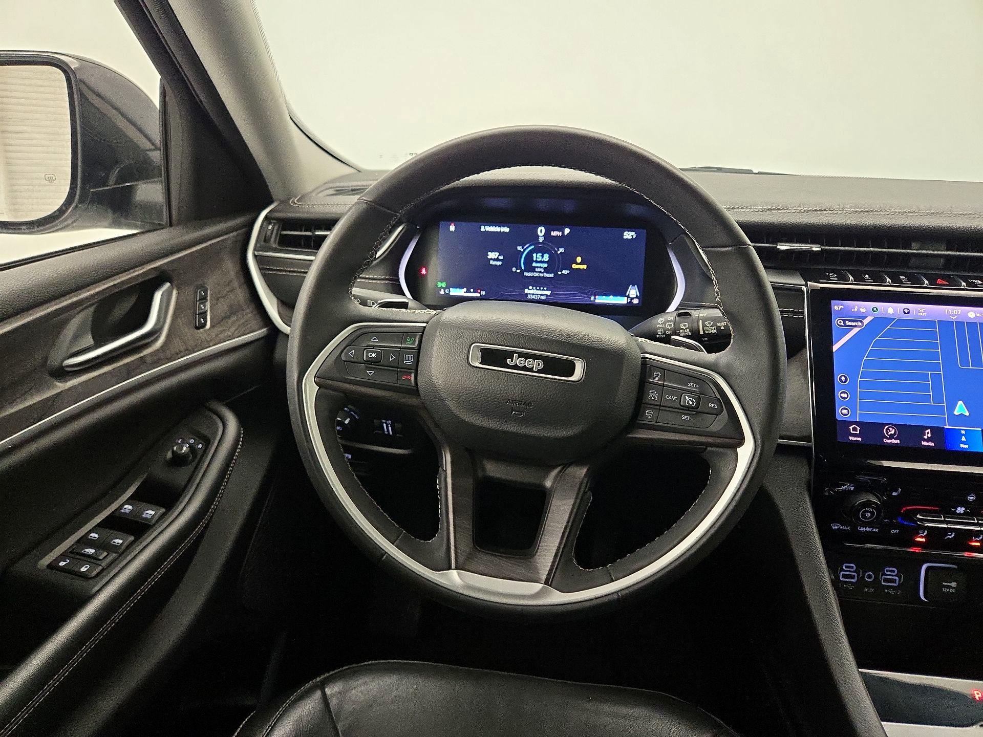 Thumbnail: 2023 Jeep Grand Cherokee - 10