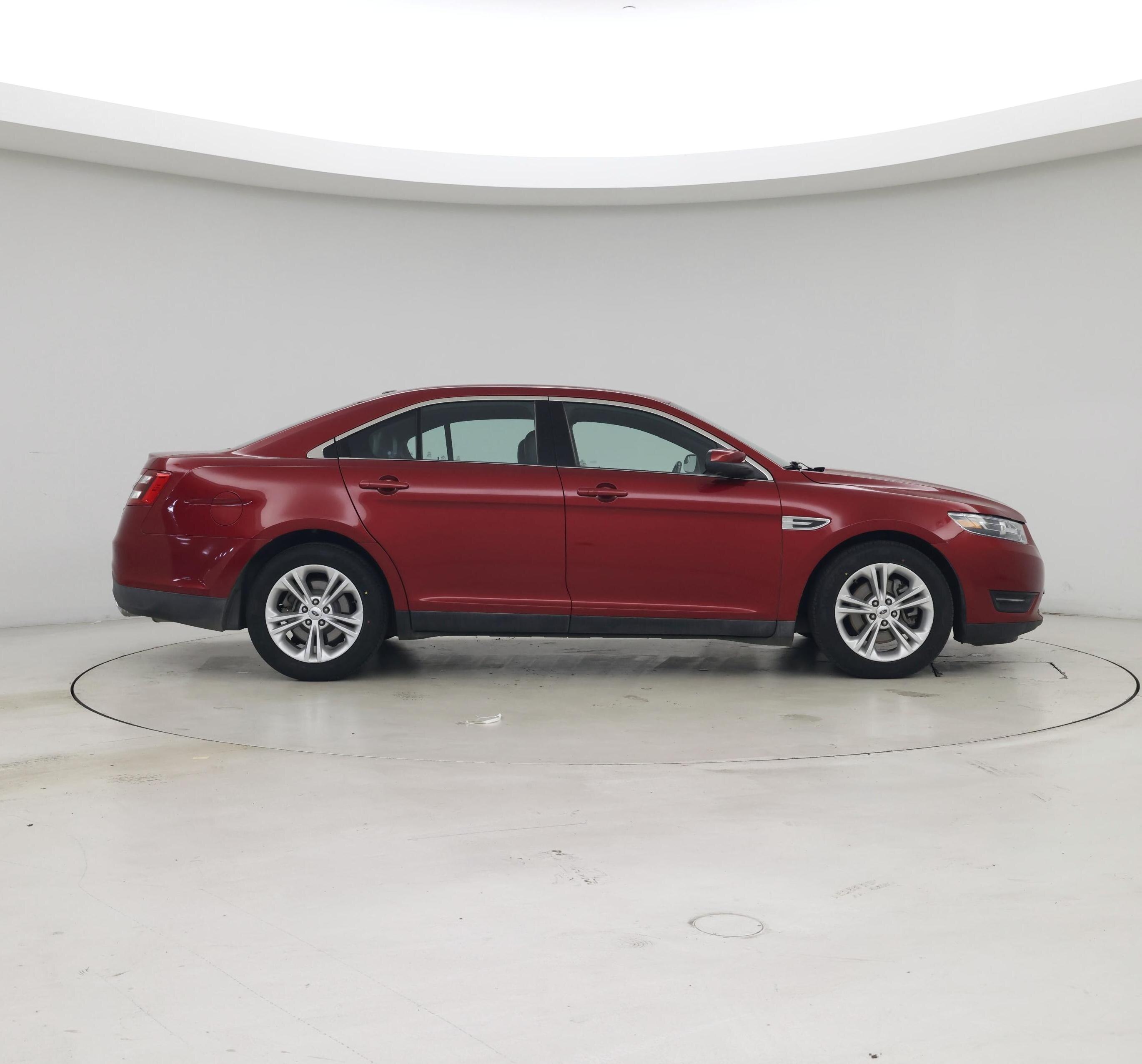 Thumbnail: 2015 Ford Taurus - 7