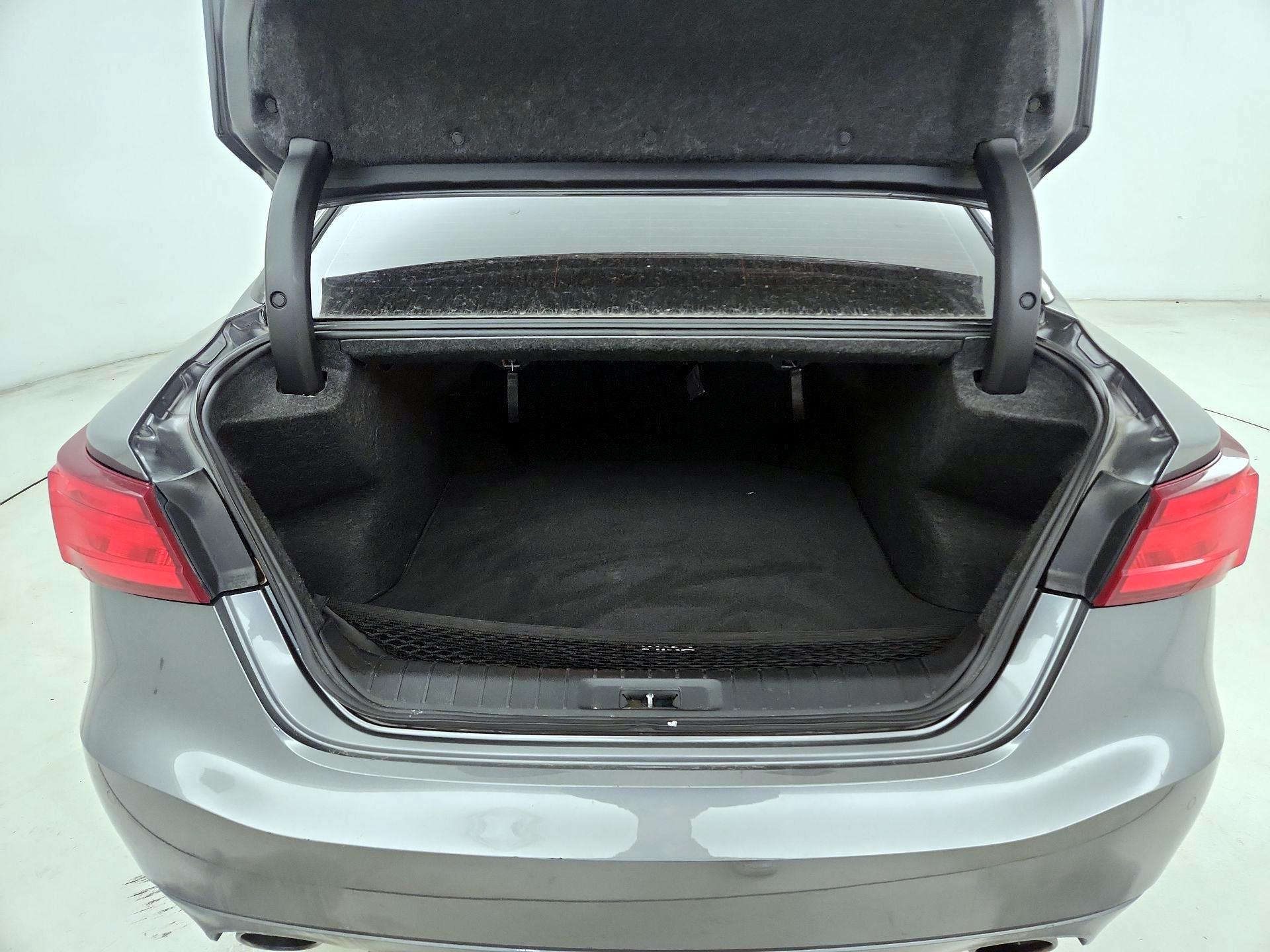 Thumbnail: 2017 Nissan Maxima - 16