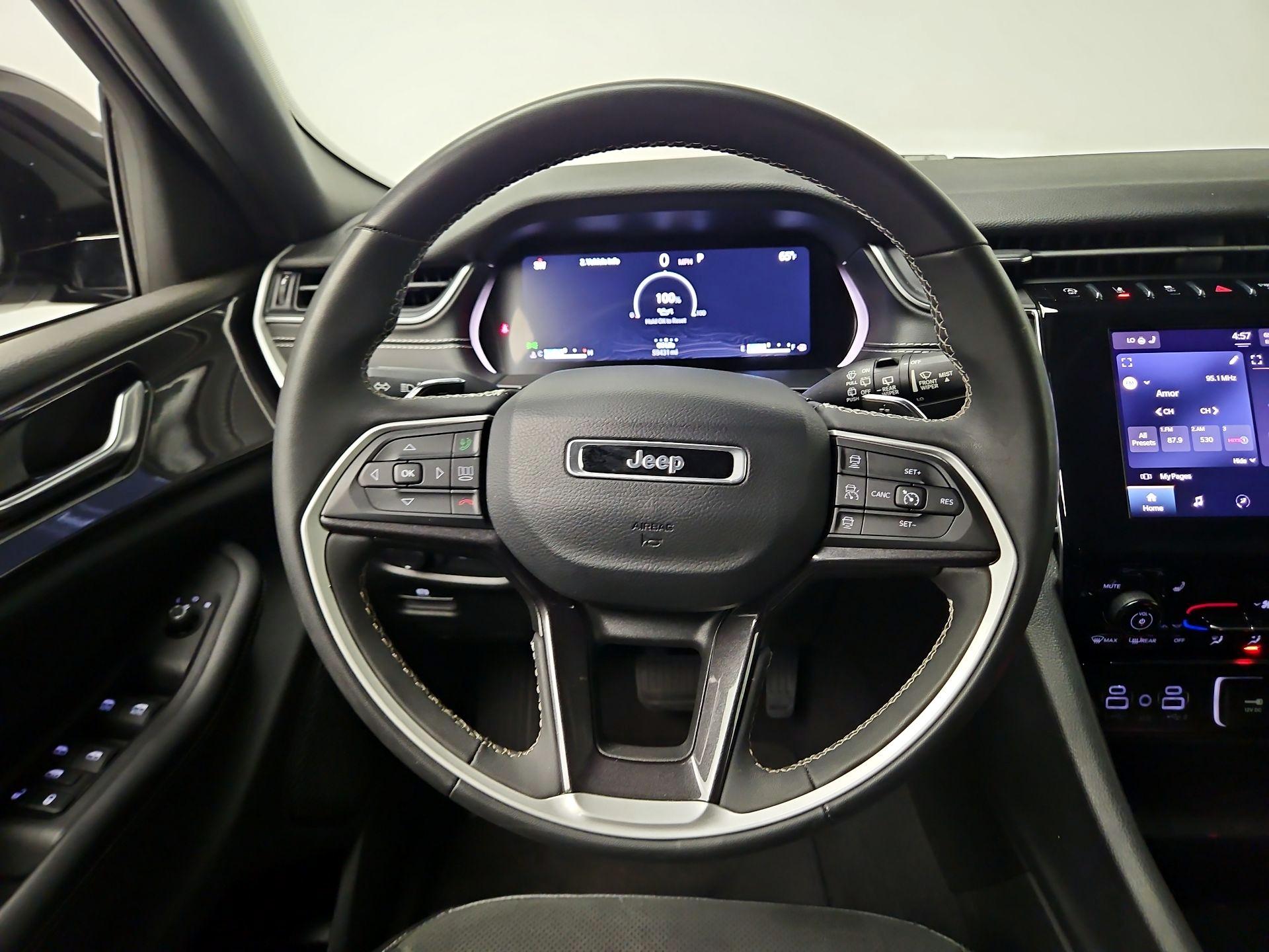 Thumbnail: 2023 Jeep Grand Cherokee - 9