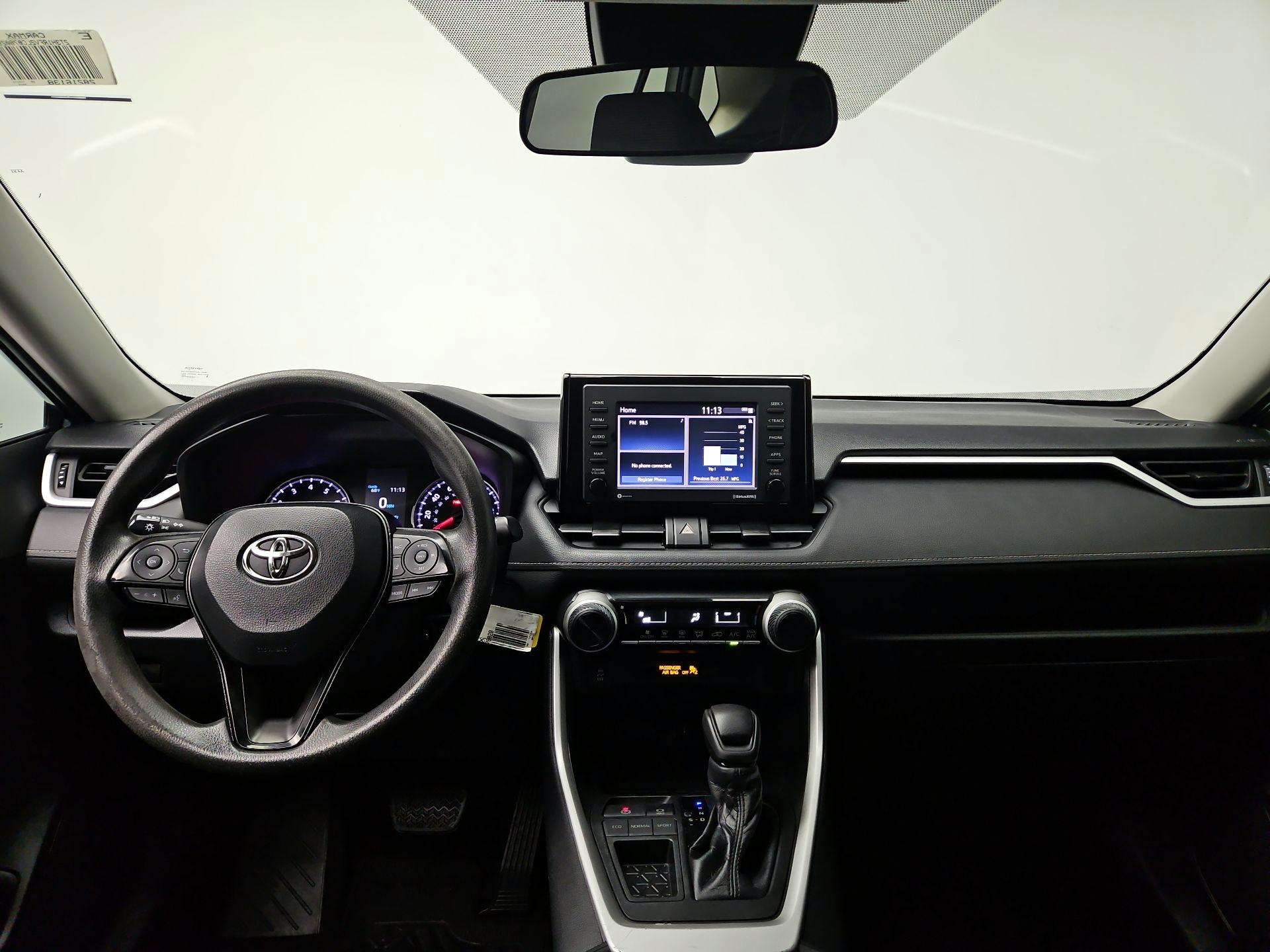 Thumbnail: 2020 Toyota RAV4 - 9