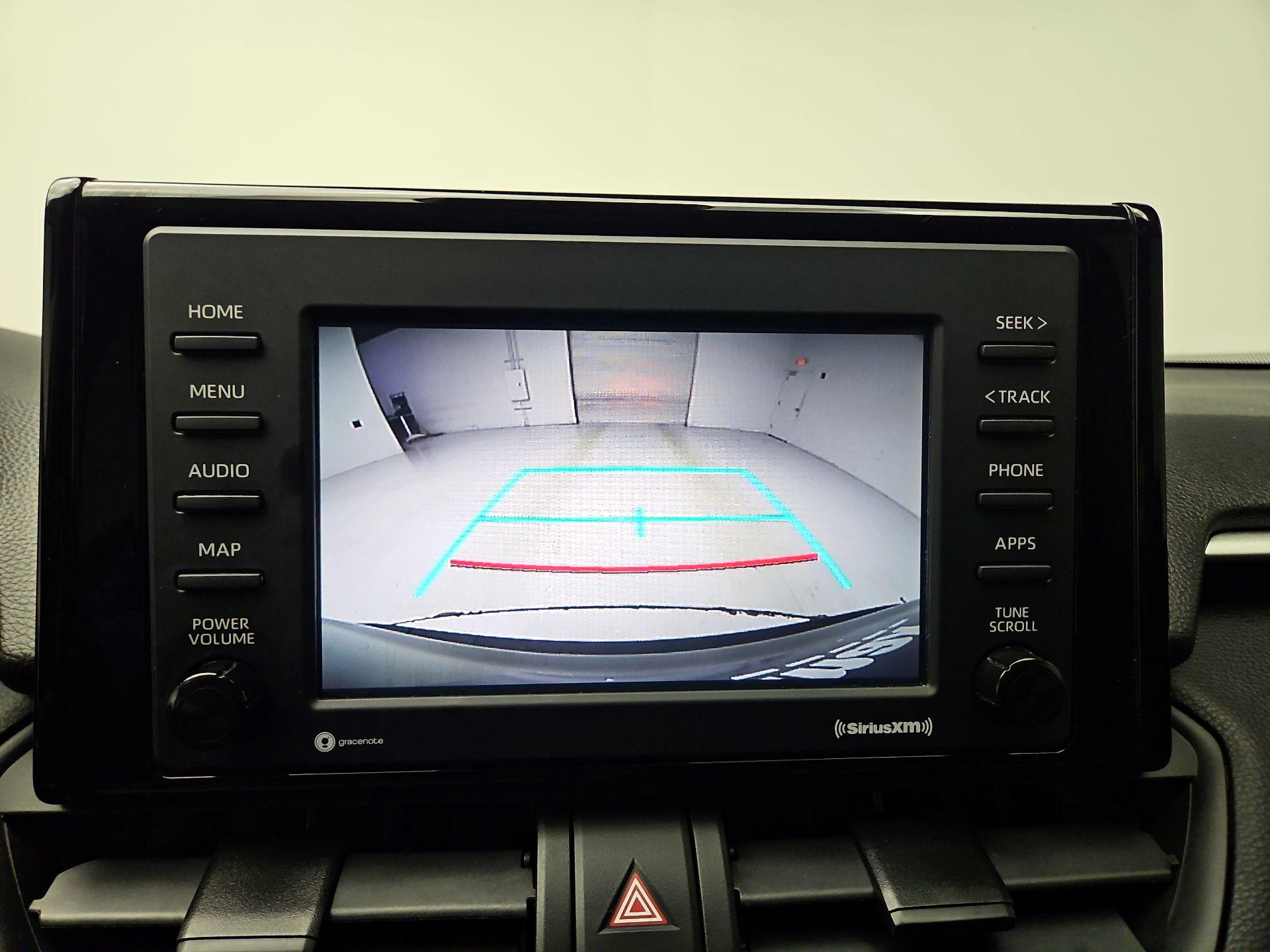 Thumbnail: 2020 Toyota RAV4 - 14