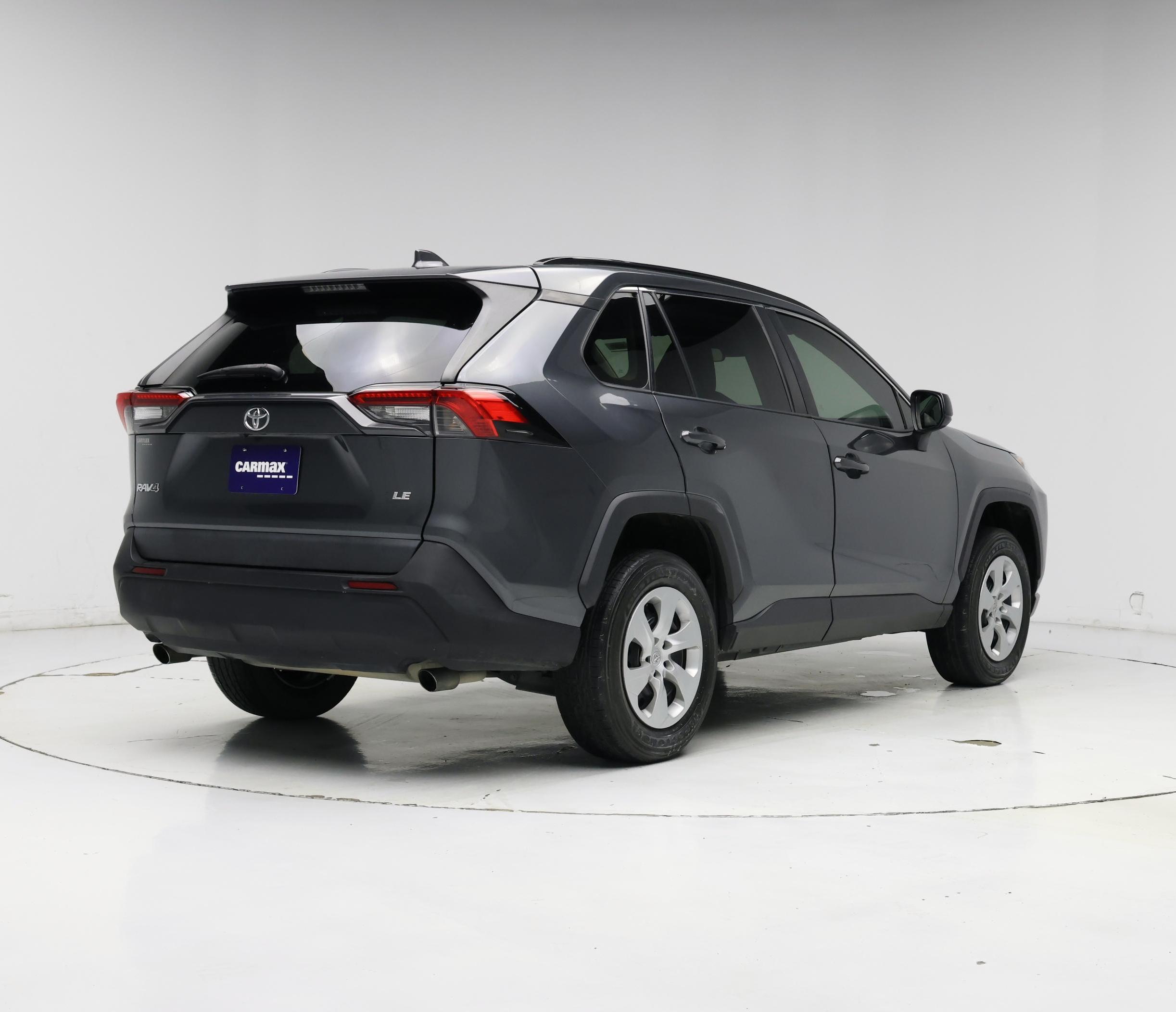 Thumbnail: 2020 Toyota RAV4 - 8