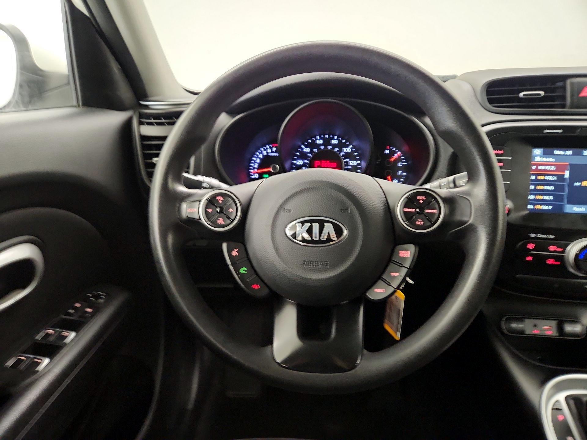 Thumbnail: 2018 Kia Soul - 10