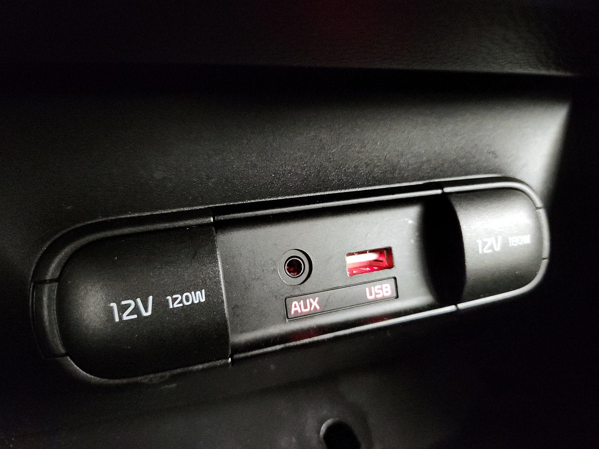 Thumbnail: 2018 Kia Soul - 18