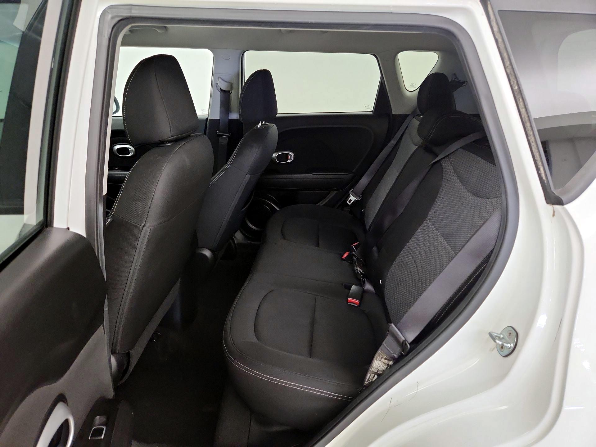 Thumbnail: 2018 Kia Soul - 19