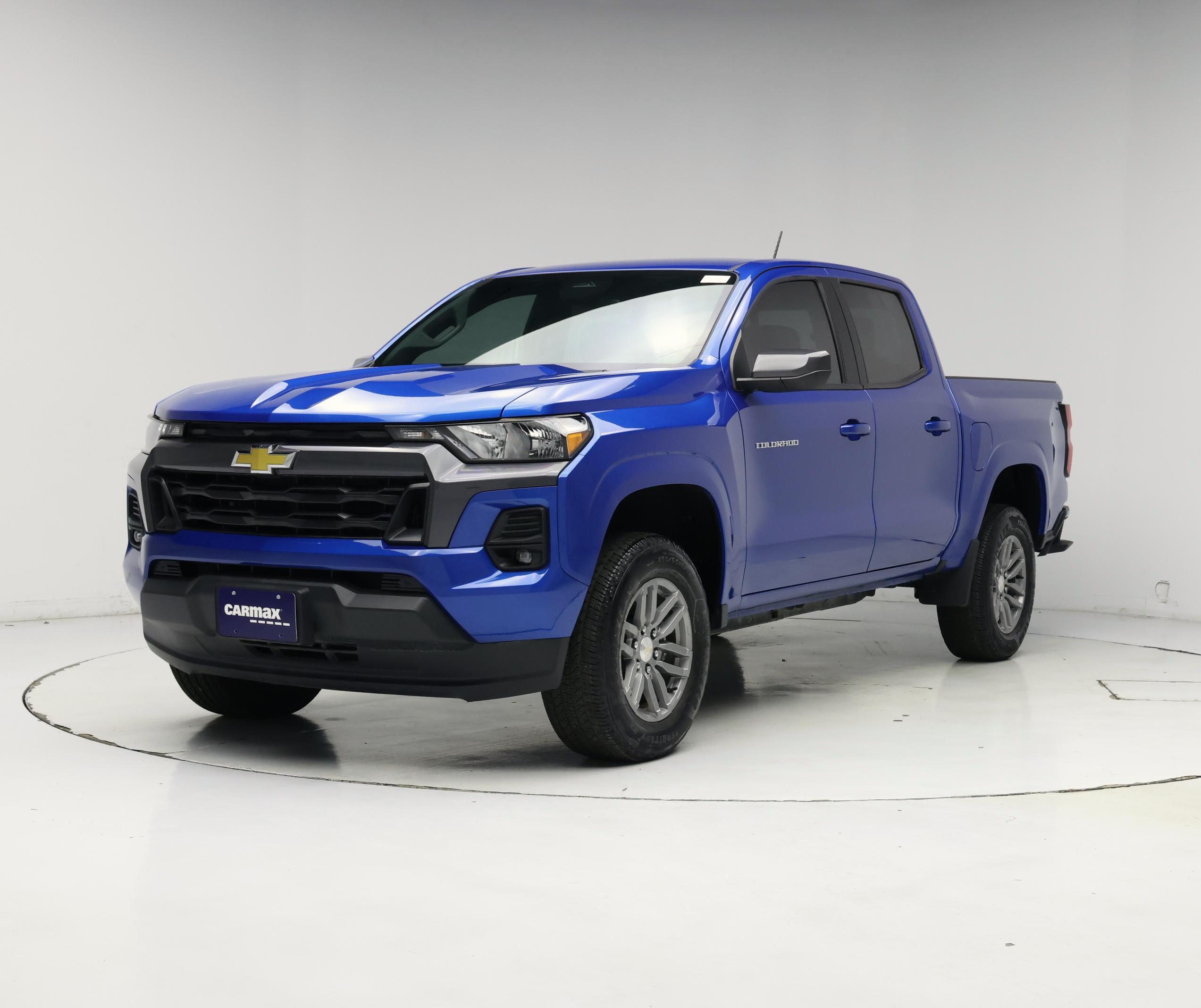 Thumbnail: 2024 Chevrolet Colorado - 4