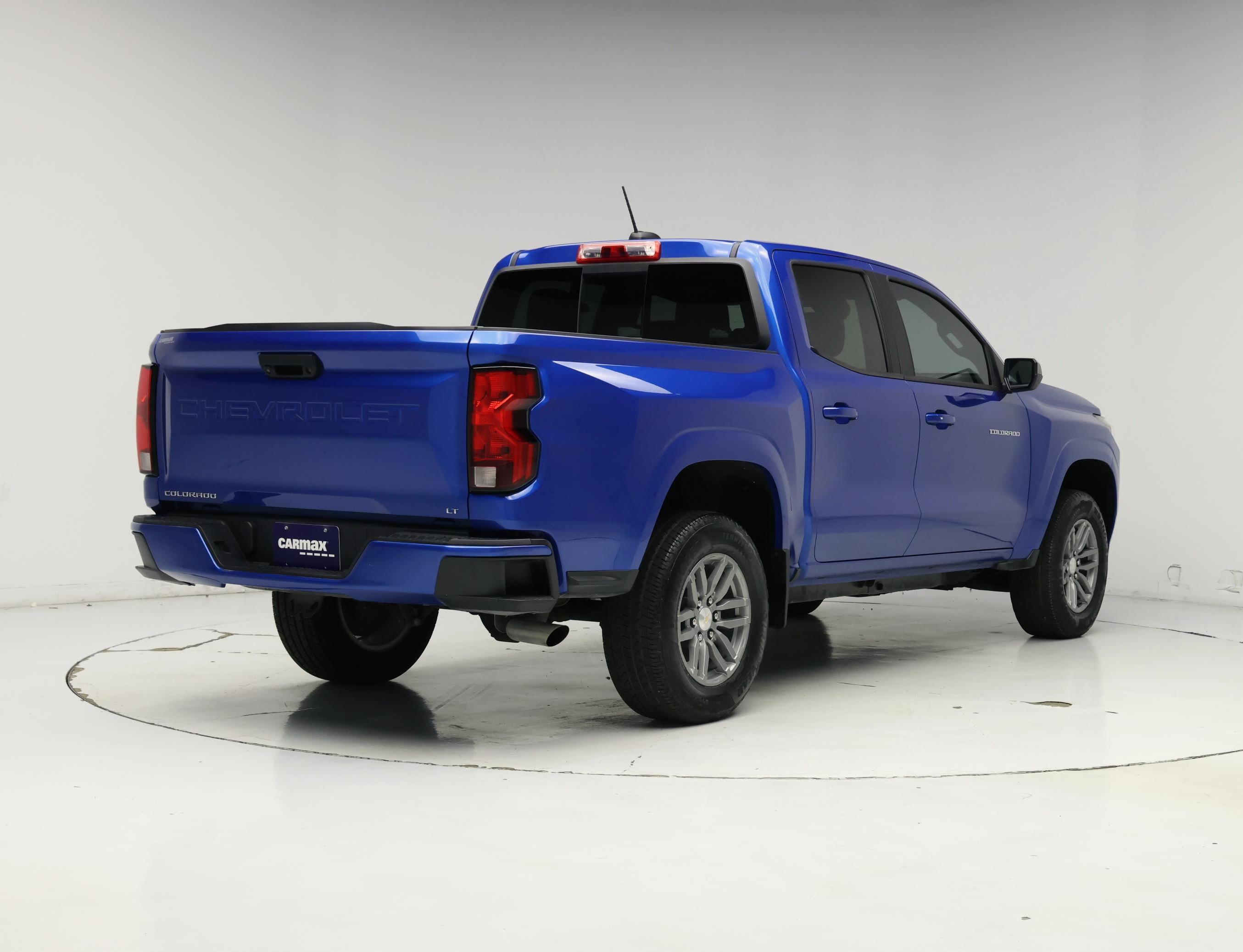 Thumbnail: 2024 Chevrolet Colorado - 8