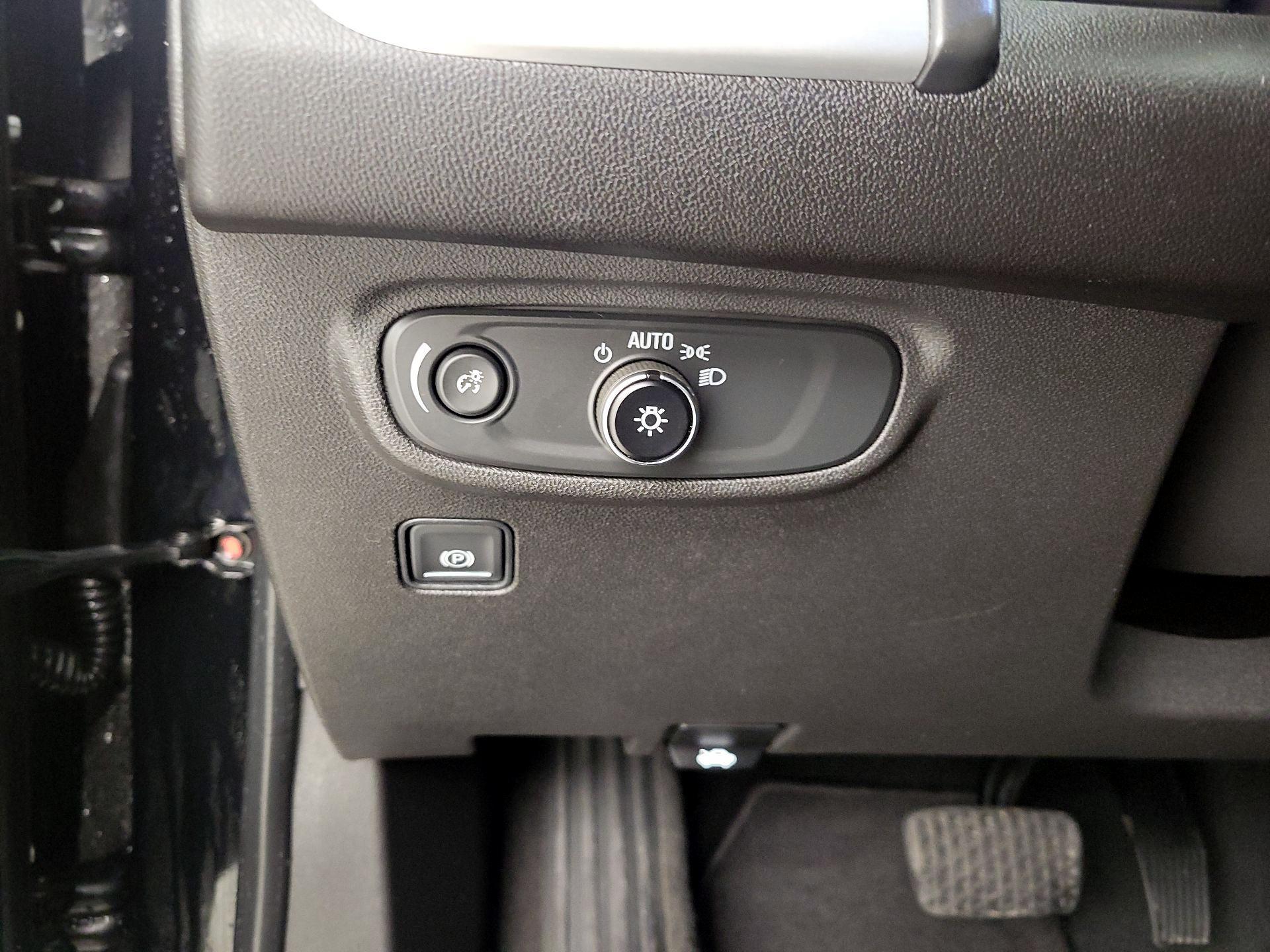 Thumbnail: 2022 GMC Terrain - 13