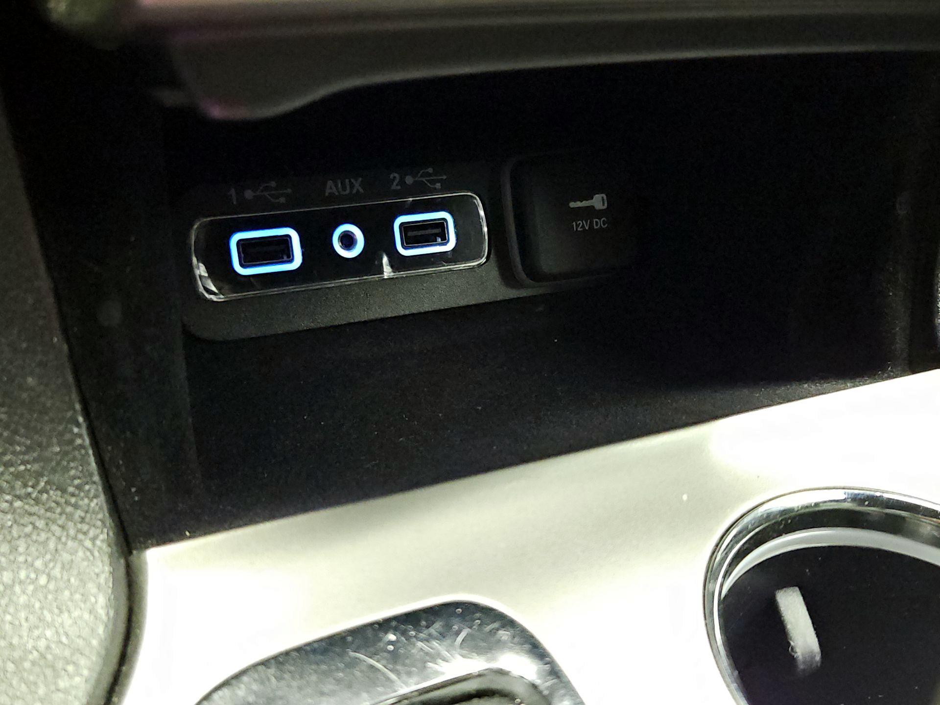 Thumbnail: 2020 Jeep Grand Cherokee - 17