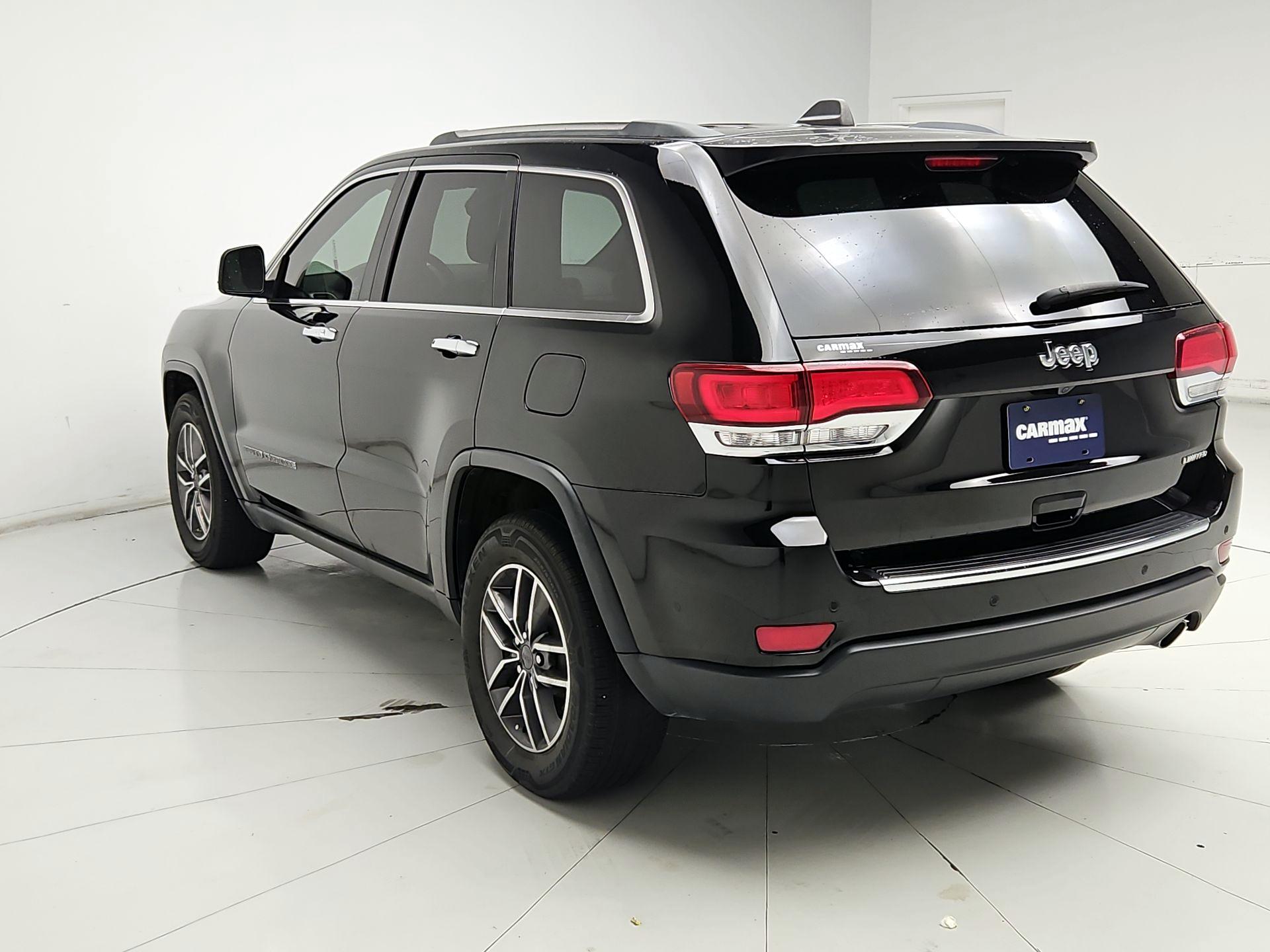 Thumbnail: 2020 Jeep Grand Cherokee - 7