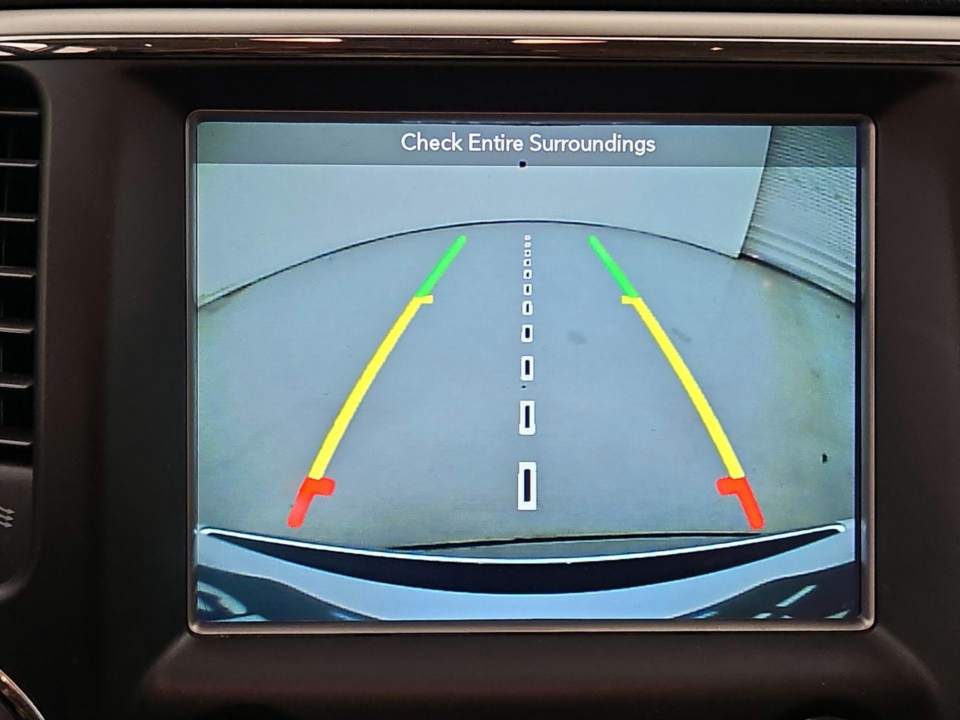 Thumbnail: 2018 Jeep Grand Cherokee - 15