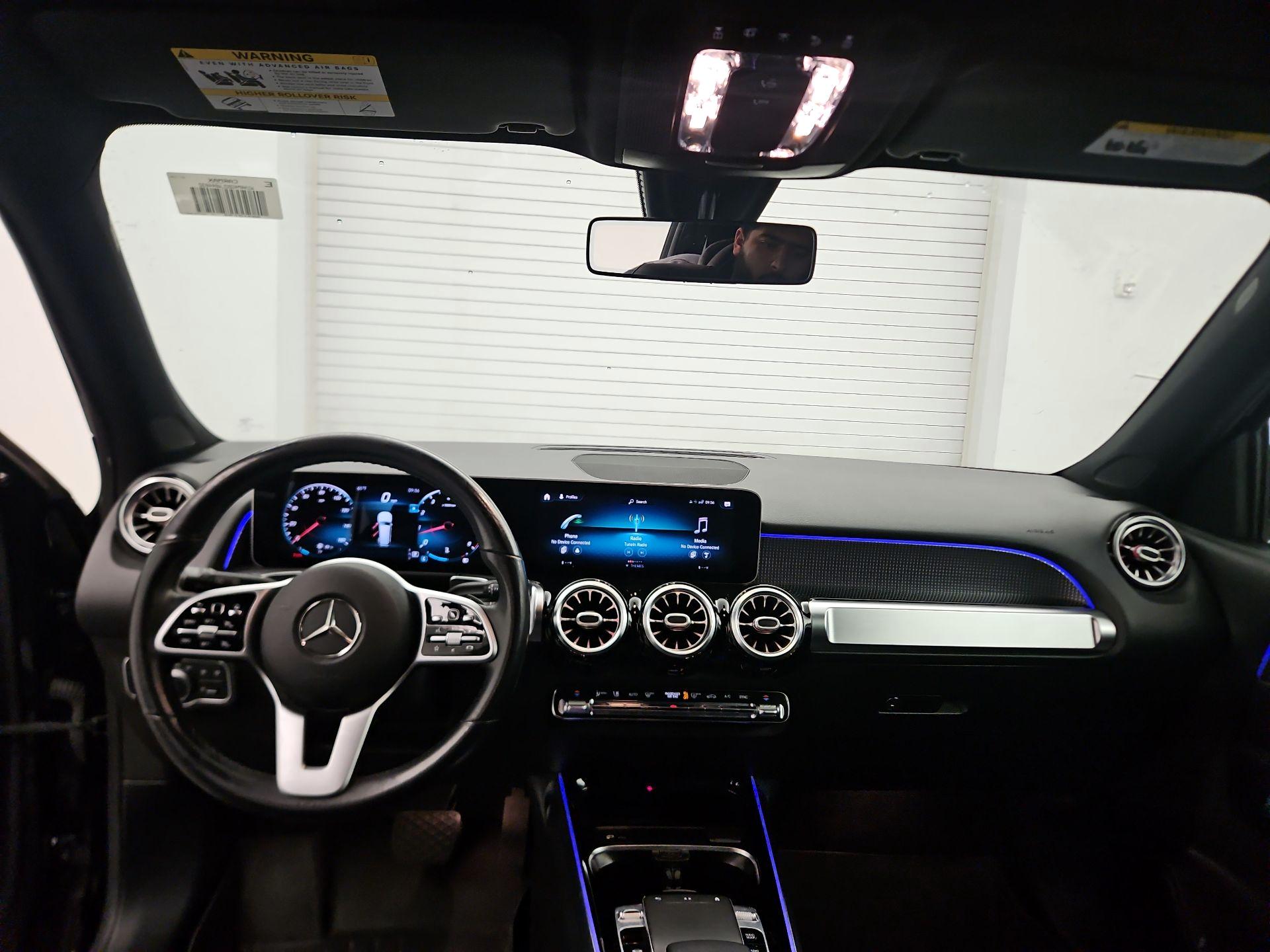 Thumbnail: 2020 Mercedes-Benz GLB - 9