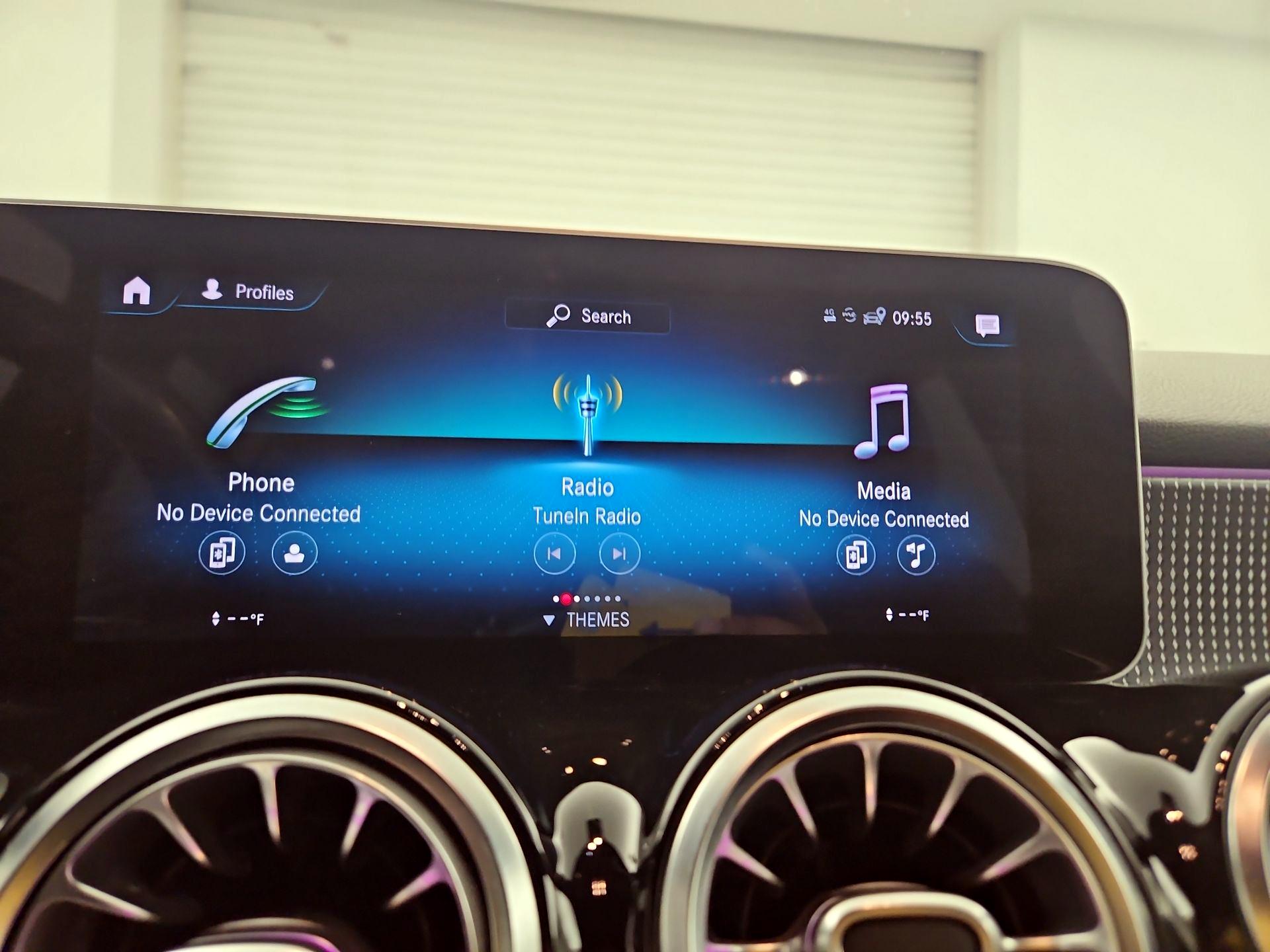 Thumbnail: 2020 Mercedes-Benz GLB - 13