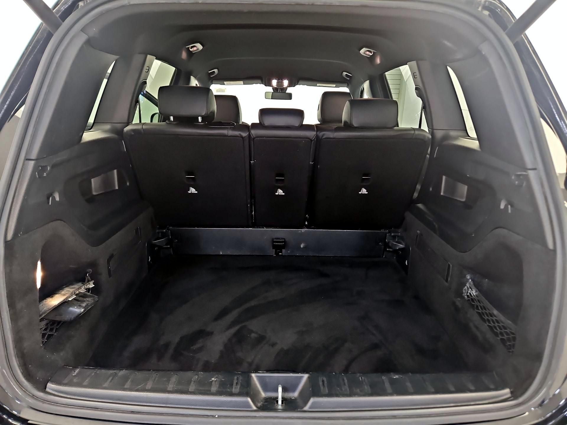 Thumbnail: 2020 Mercedes-Benz GLB - 18