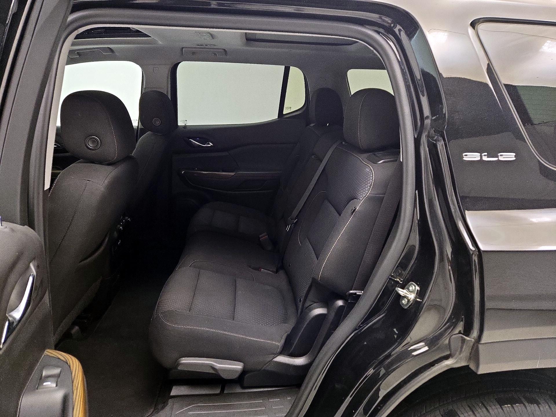 Thumbnail: 2022 GMC Acadia - 20