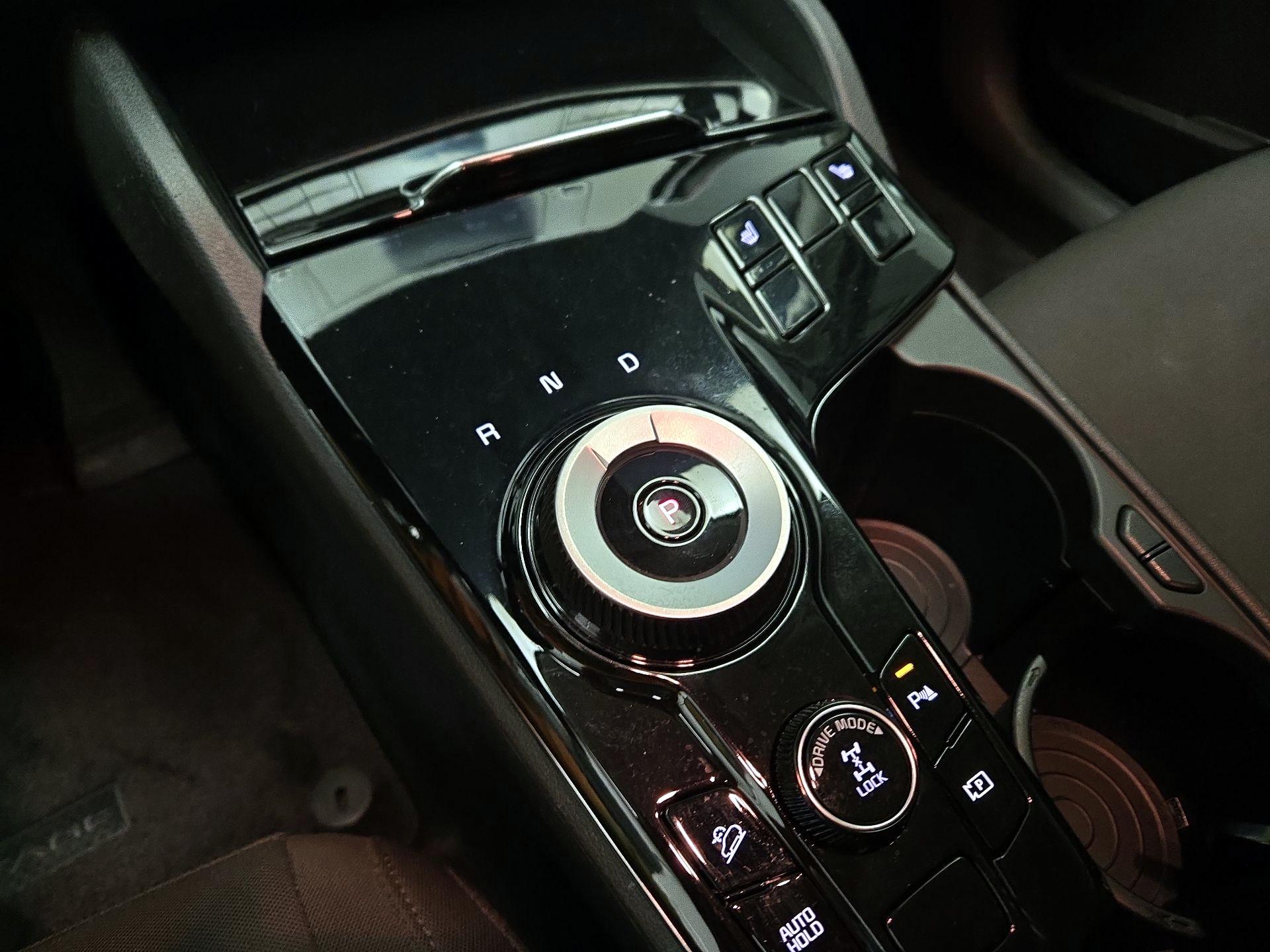 Thumbnail: 2023 Kia Sportage - 17