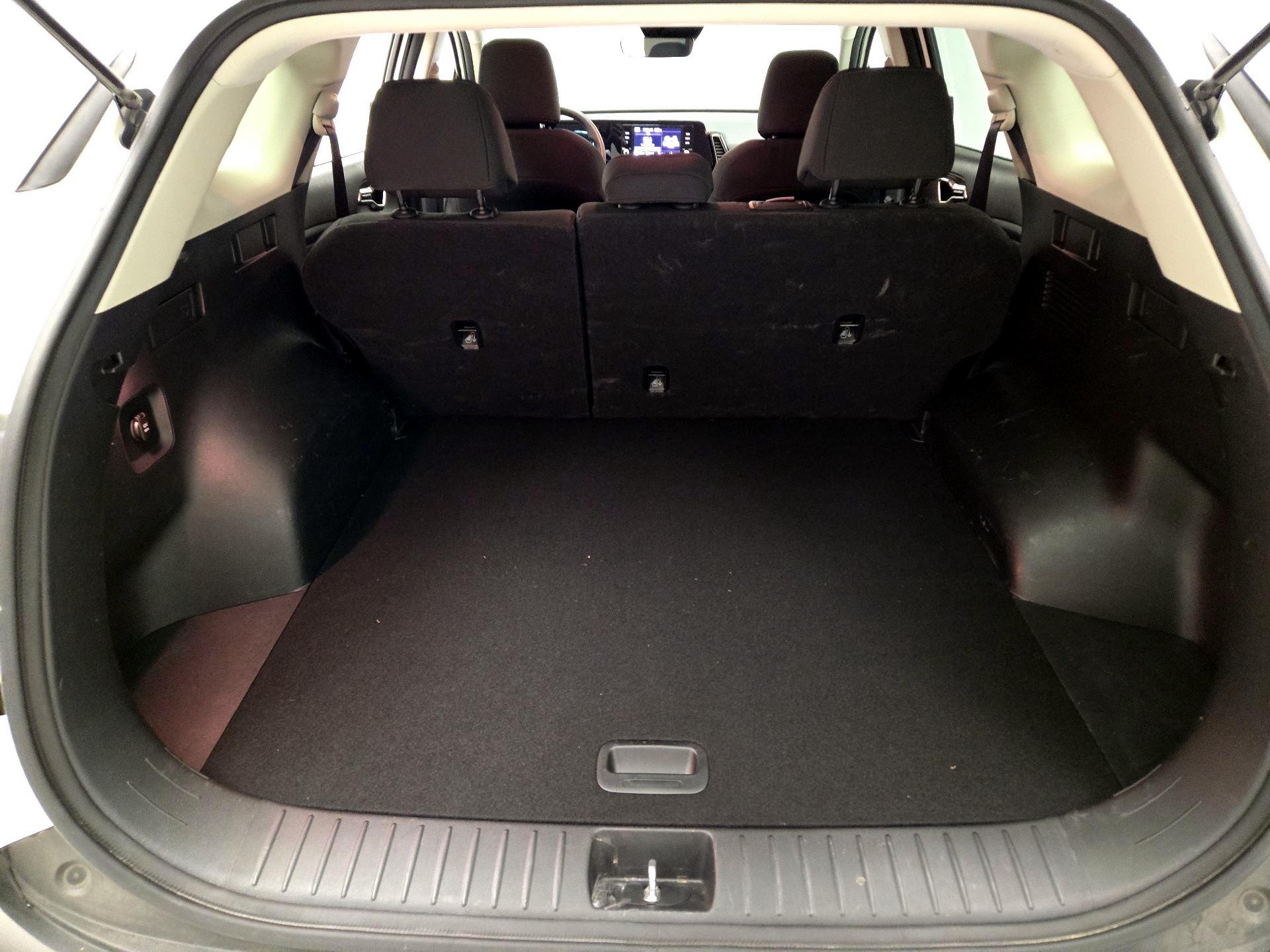 Thumbnail: 2023 Kia Sportage - 20