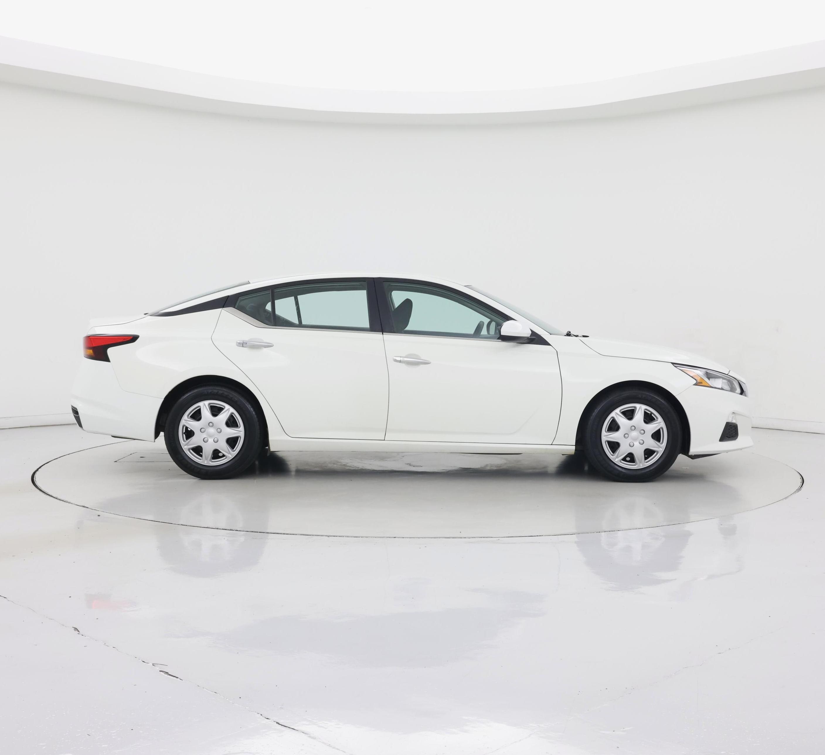 Thumbnail: 2021 Nissan Altima - 7