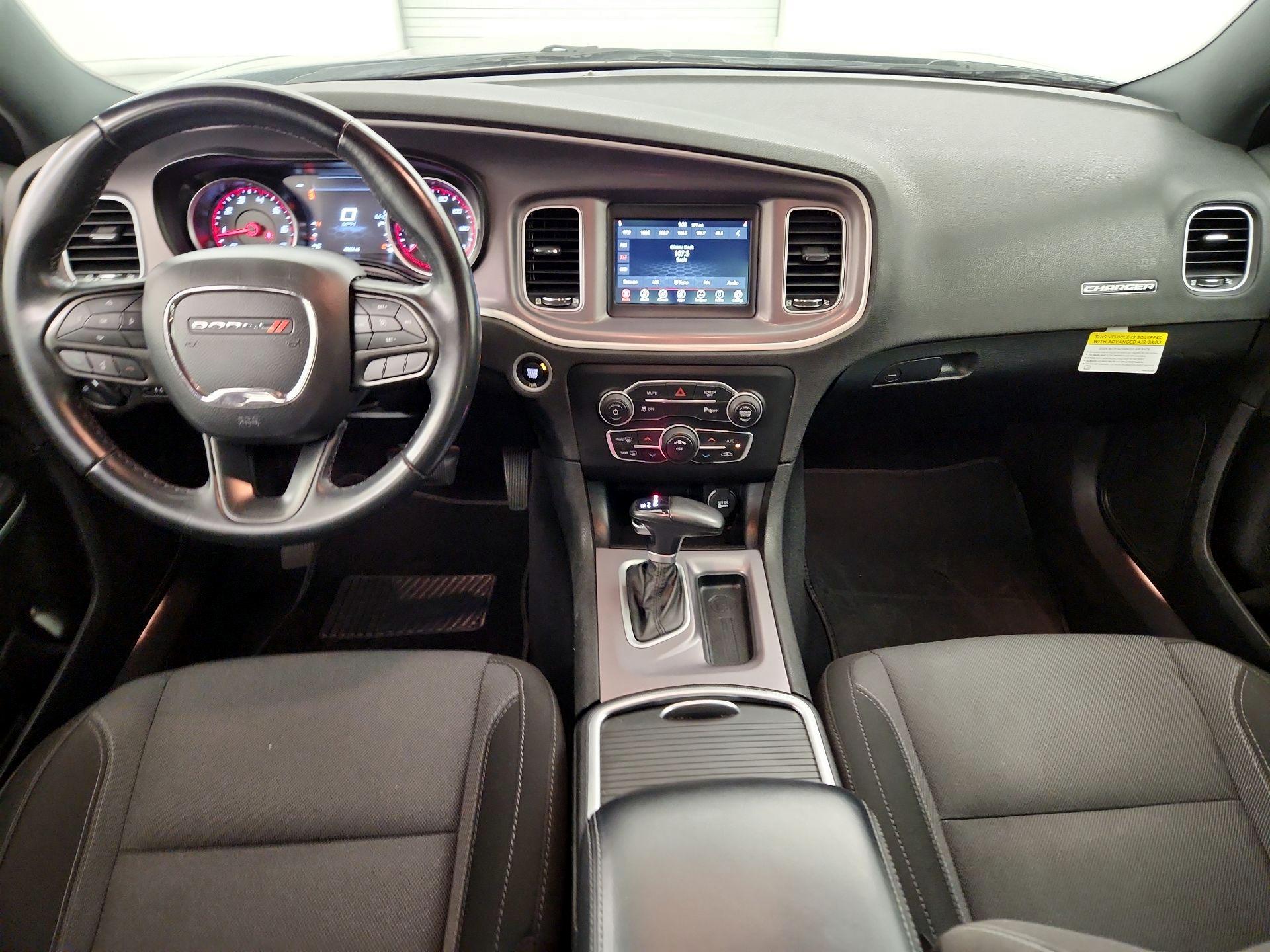 Thumbnail: 2022 Dodge Charger - 9