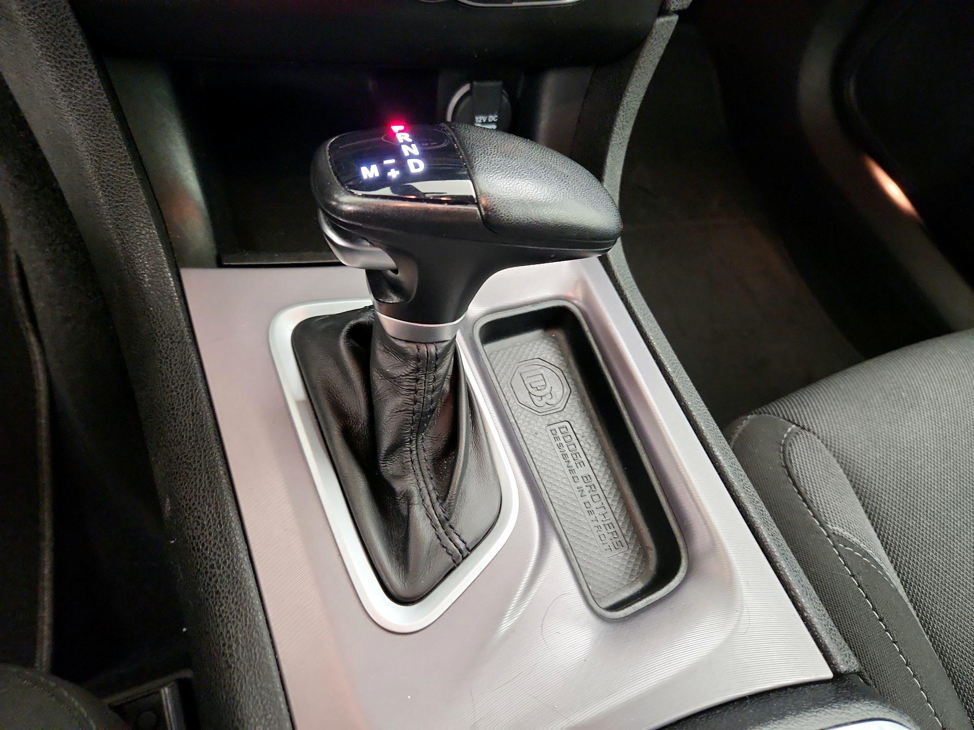 Thumbnail: 2022 Dodge Charger - 17