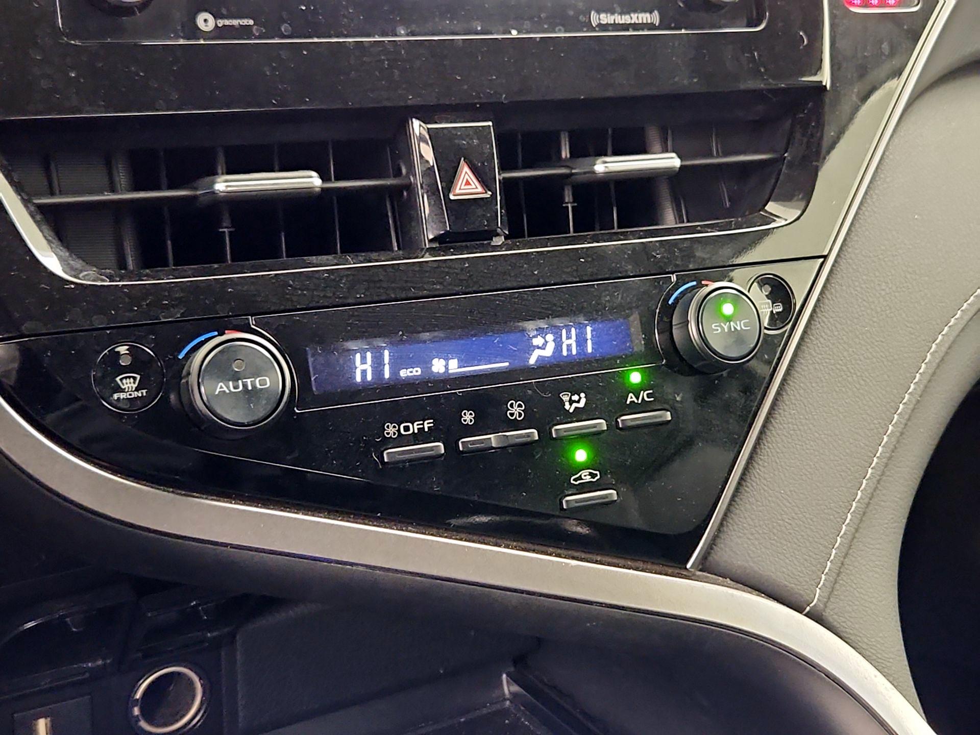 Thumbnail: 2024 Toyota Camry - 16