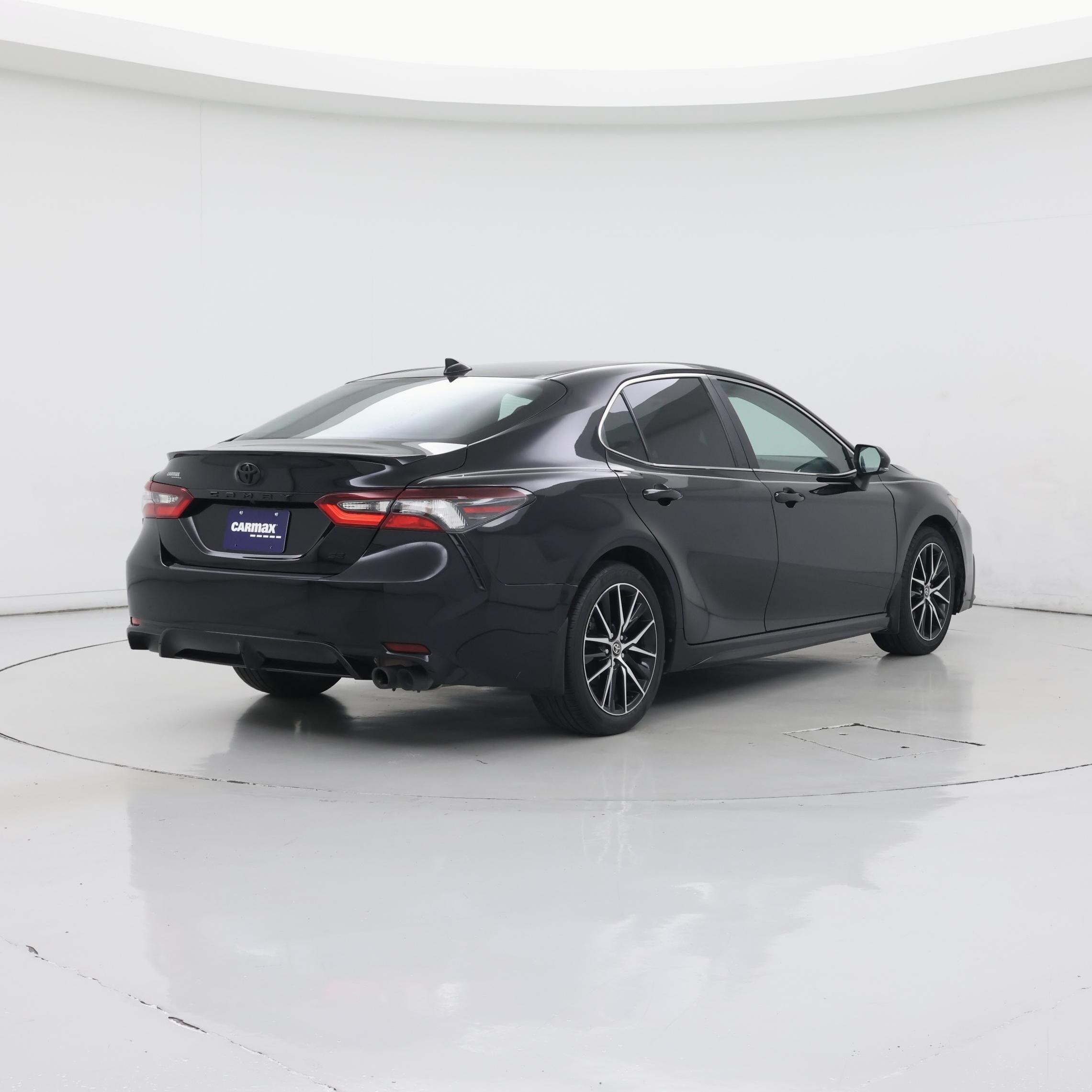 Thumbnail: 2024 Toyota Camry - 8