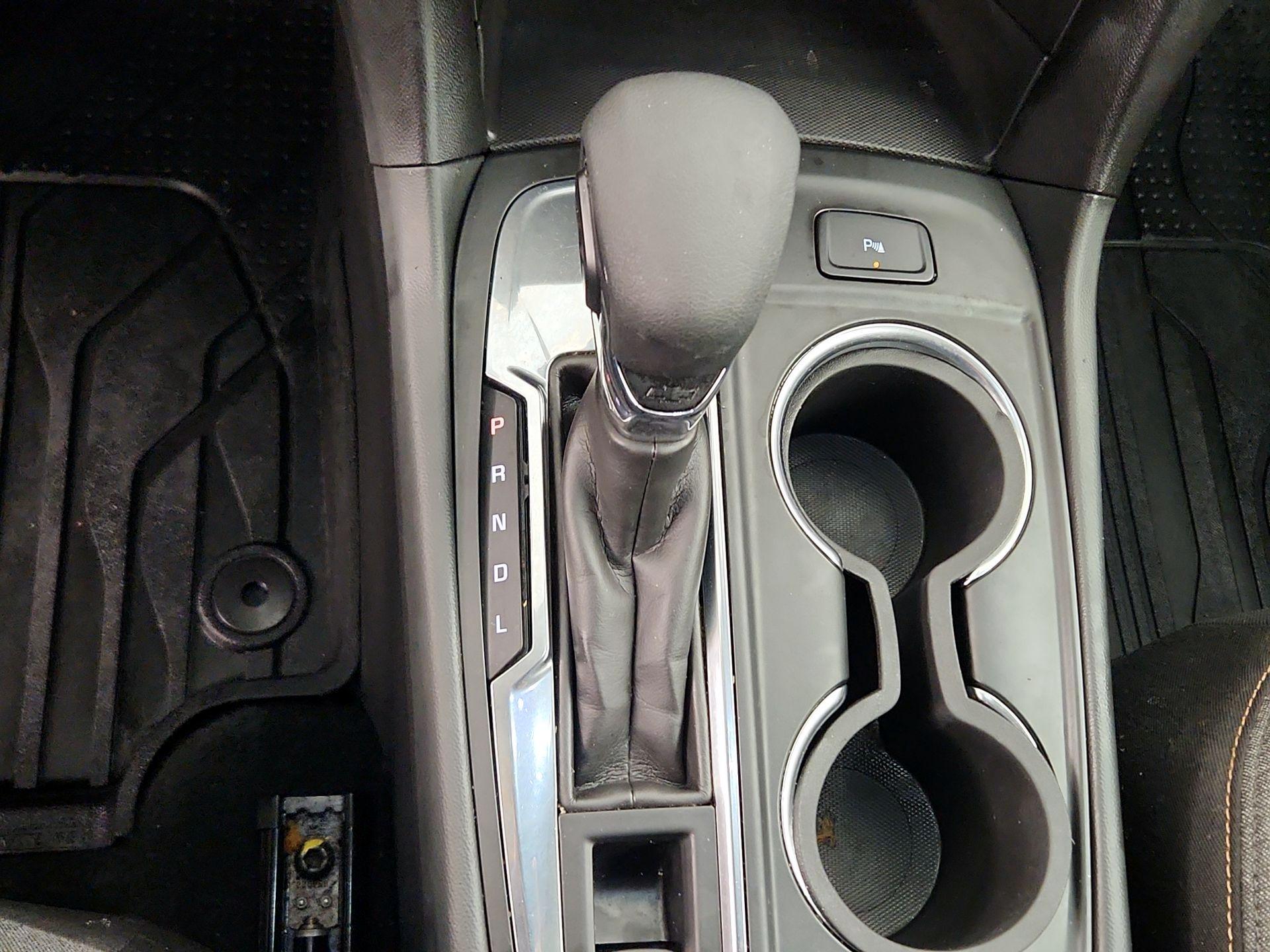 Thumbnail: 2023 Chevrolet Equinox - 17