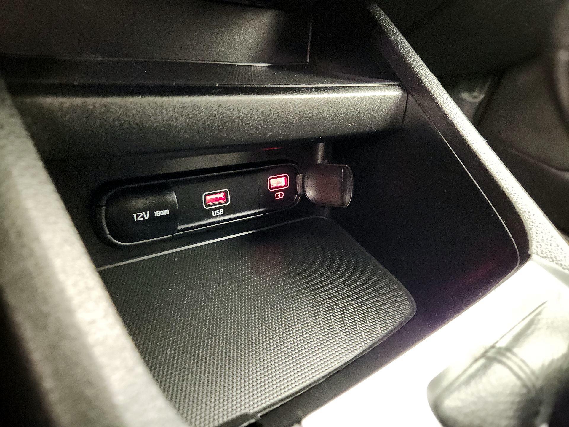 Thumbnail: 2024 Kia Forte - 18