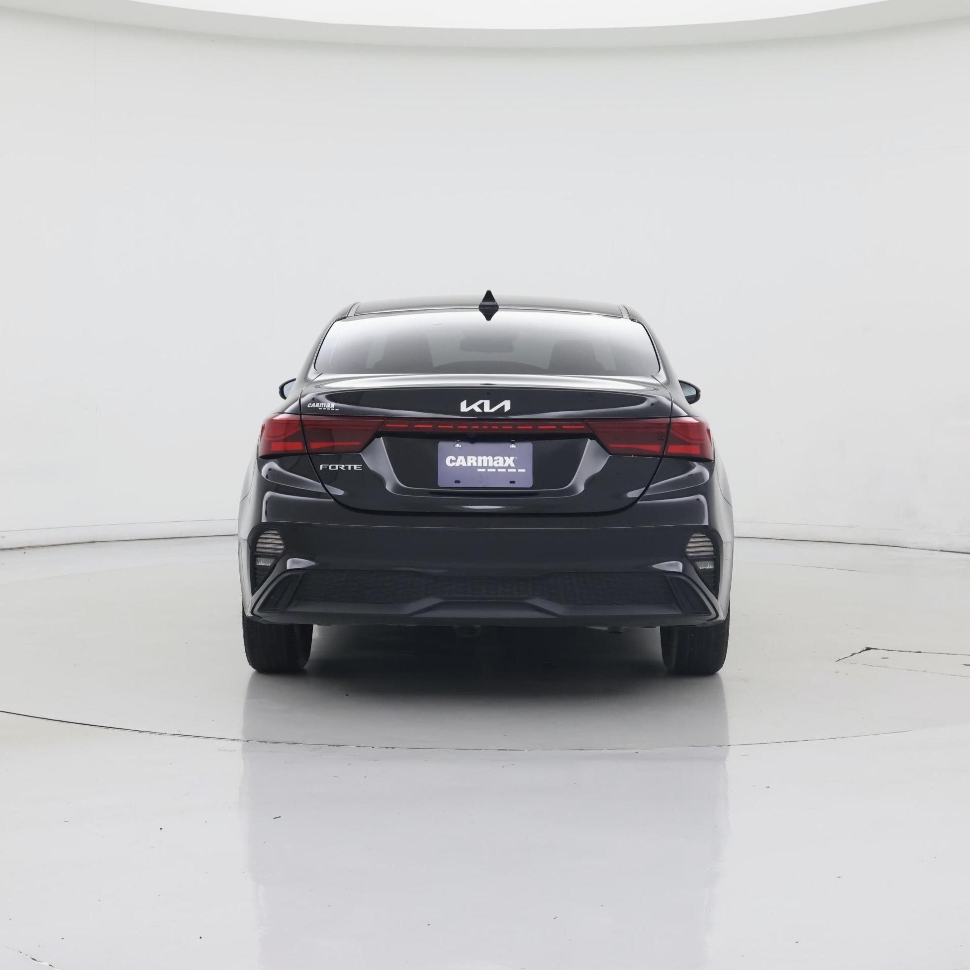 Thumbnail: 2024 Kia Forte - 6